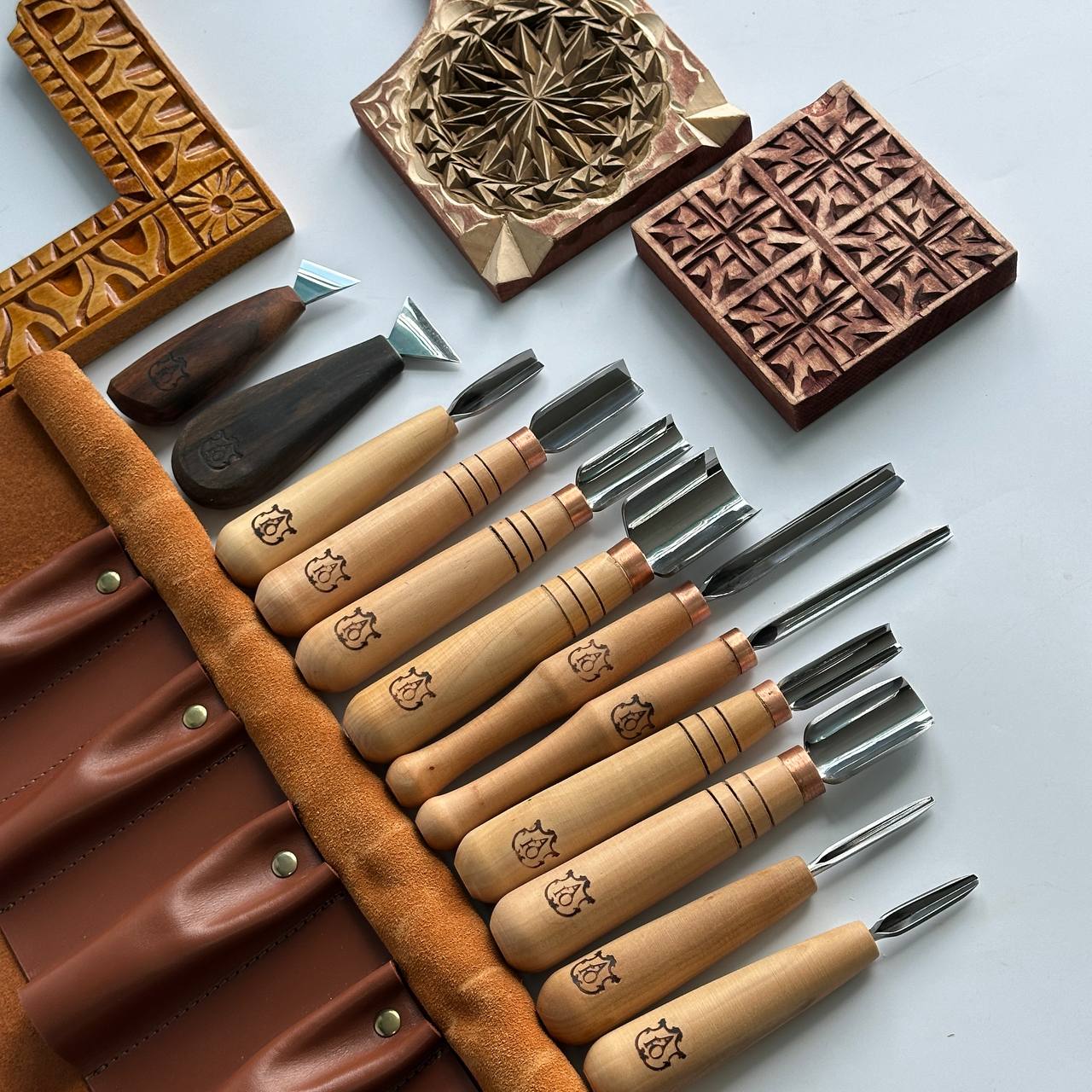 Short carving tools