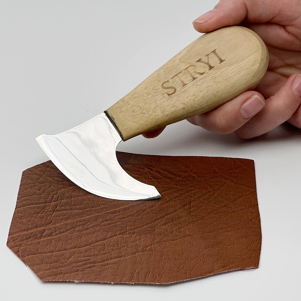 Cuchillo de cabeza de cuero premium, STRYI Profi, cuchillo para marroquinería