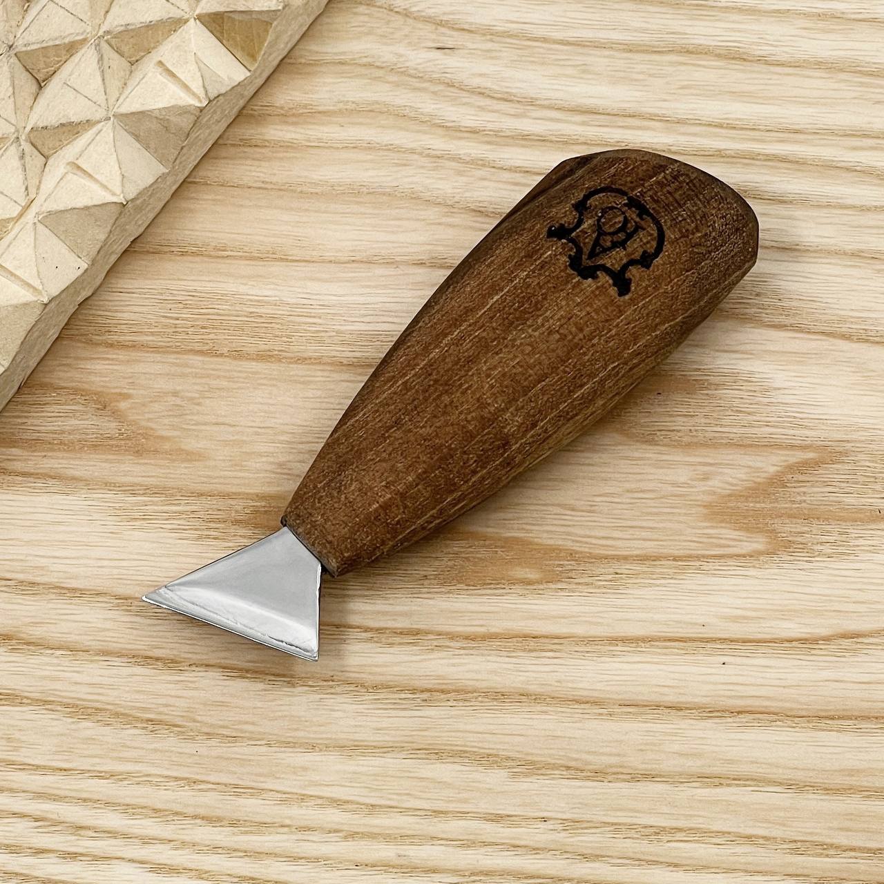 Knife for Сhip carving 25mm (1 in) STRYI Profi, Triangle knife for geometric carvings, Childrens knife for carving