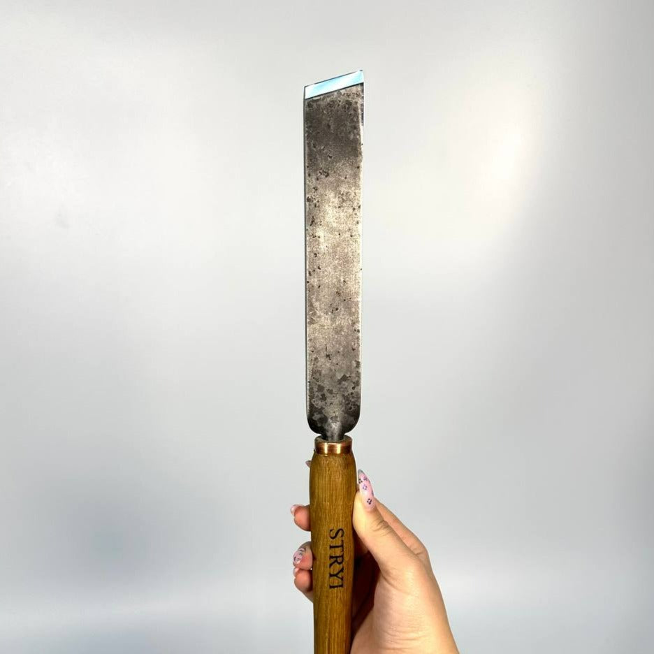 Cincel oblicuo STRYI Standart 70 grados, 30 mm. Sin pulir. Herramienta de trabajo de torno, herramienta de torneado de madera STRYI