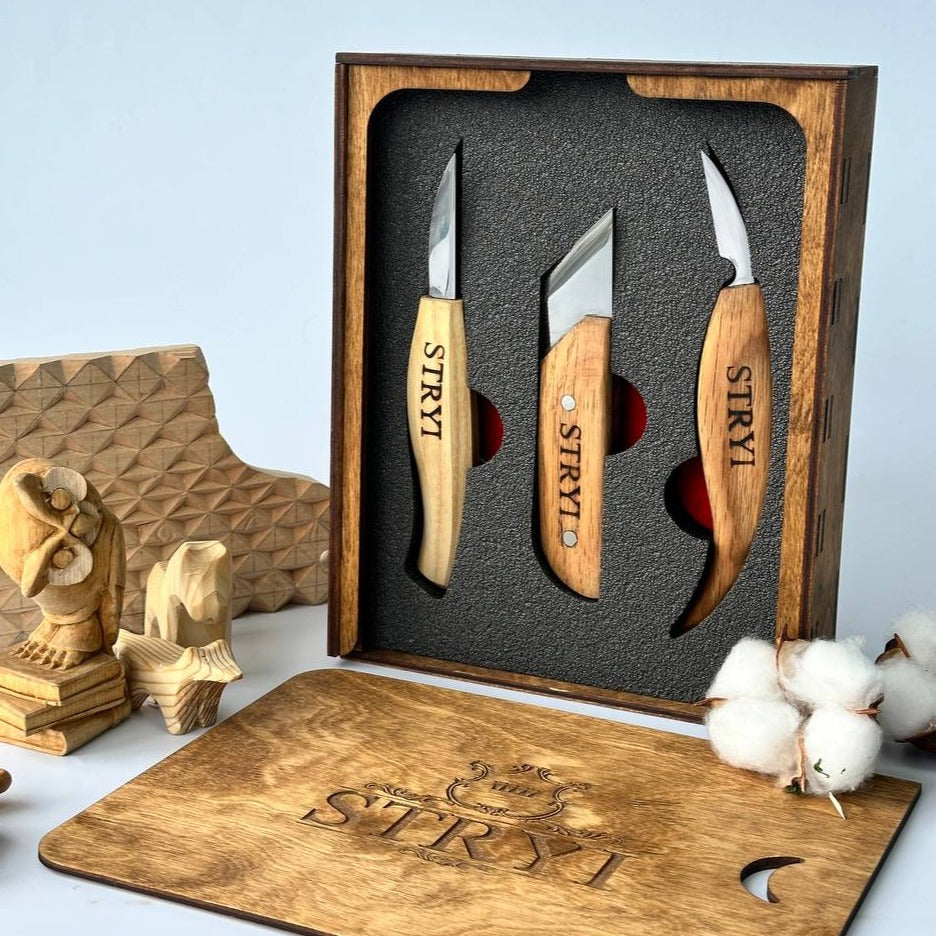 Wood Carving Knives set of 3pcs STRYI Profi in Storage Wooden Box