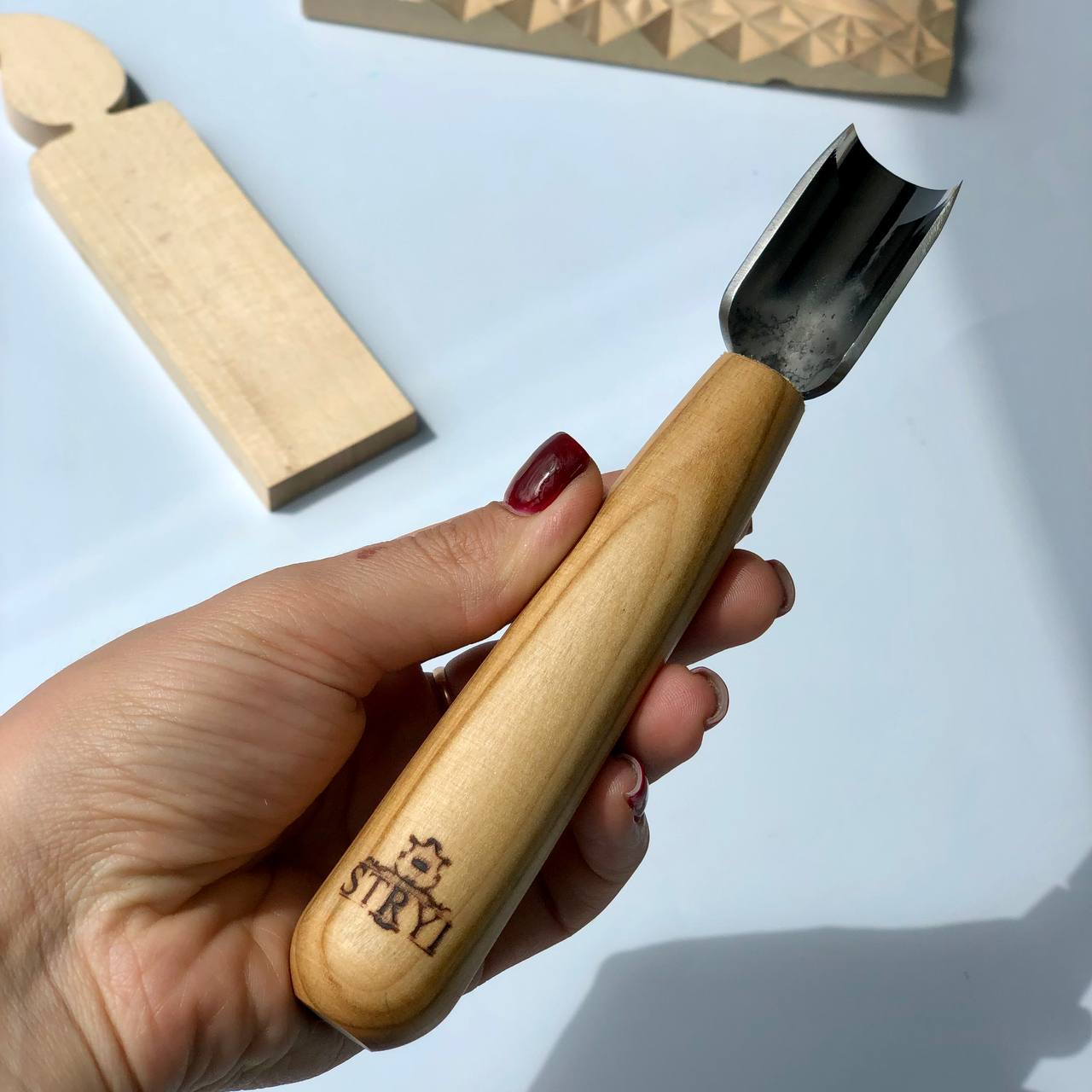 Short straight bevel gouge STRYI-AY, Chip carving gouge, U-gouge