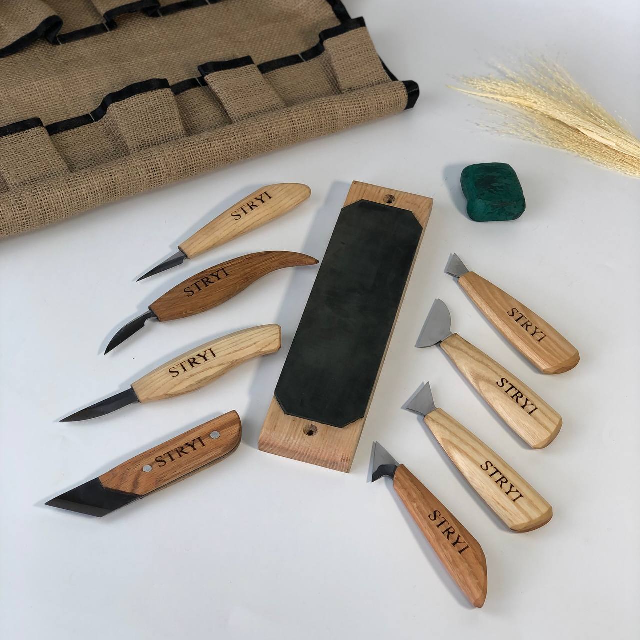 Woodcarving Knives set STRYI Profi of 8pcs for woodcarver, Carving kit, Carving Knives
