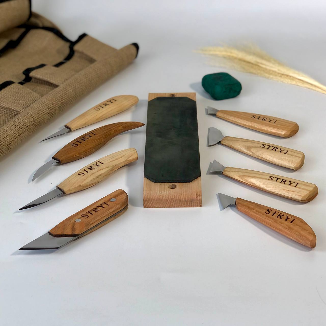Woodcarving Knives set STRYI Profi of 8pcs for woodcarver, Carving kit, Carving Knives