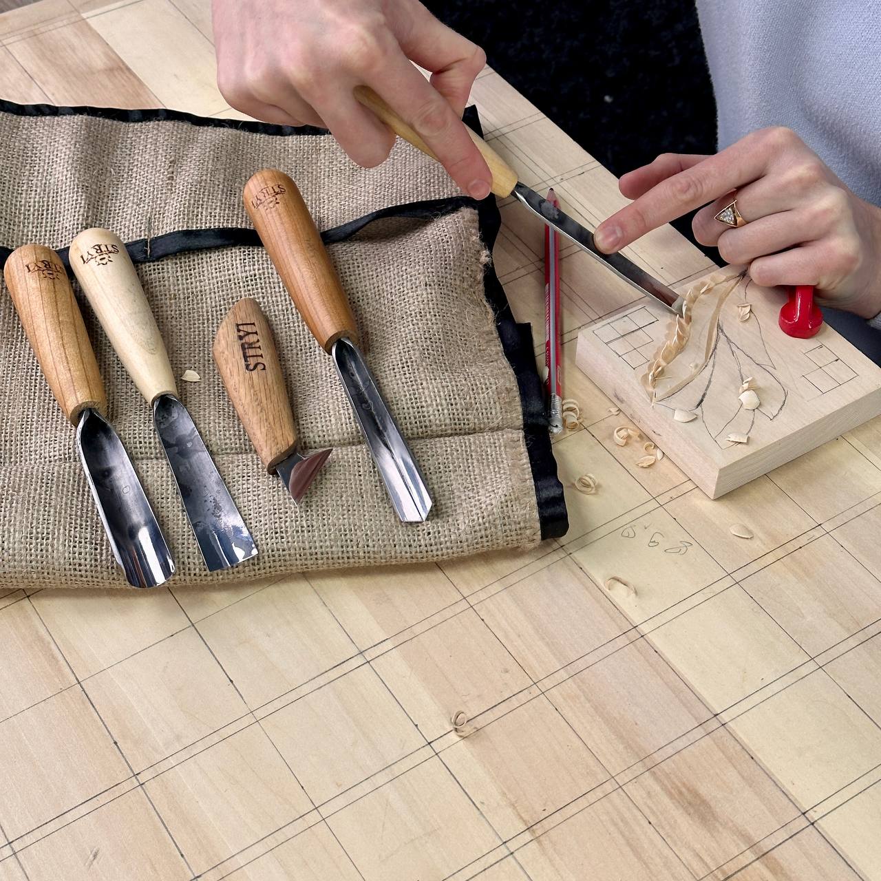 Wood carving kit for relief carving 5pcs