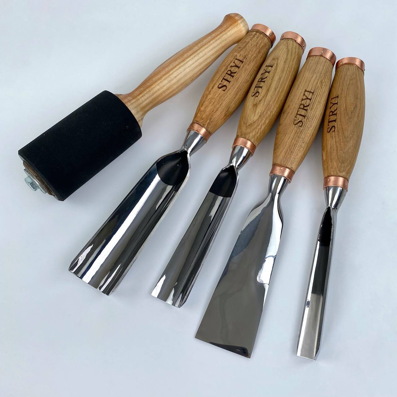 Sculpture tools set STRYI Profi 4pcs, Wood carving kit of Heavy-duty chisels, Sculpture gouges, Forged hand tools for Sculpting woodworking