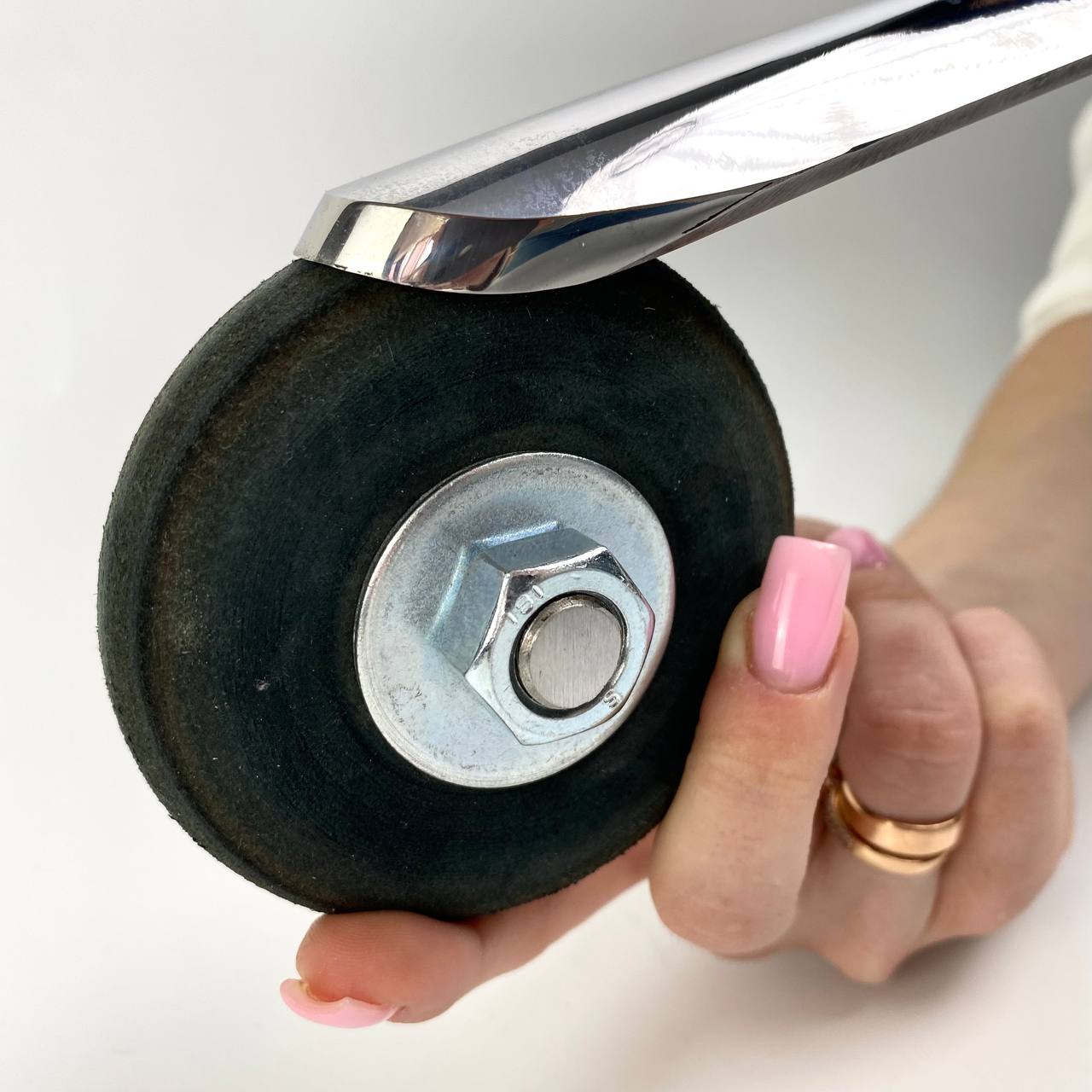 Leather disk for sharpening with polishing paste, Leather wheel for sharpening, Sharpening tools