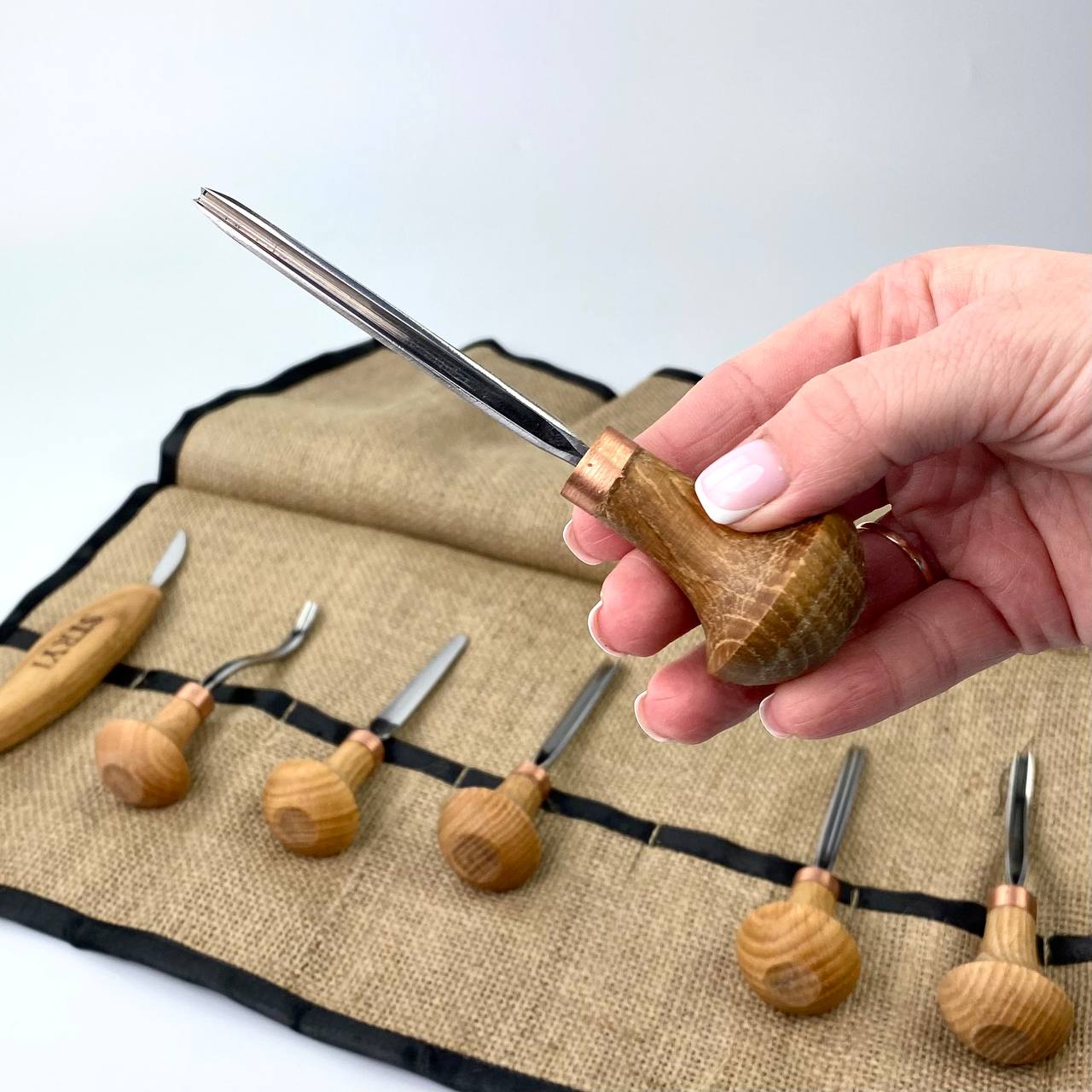 Wood carving tools set of 7 pcs, gravers and burins STRYI Start, Linocutting set, Detailed microcarving