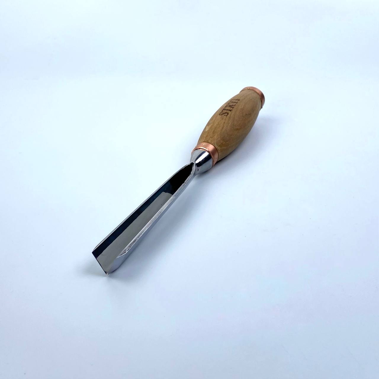 Large sculpture chisel, V-tool 60 degrees 15mm, Heavy-duty gouge STRYI Profi, Wood carving chisel
