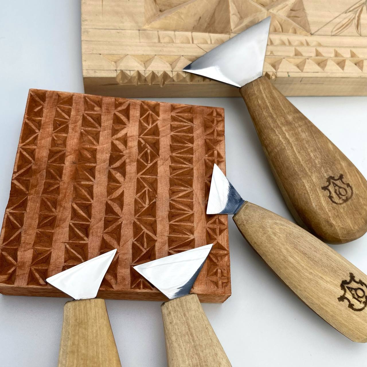 Wood carving Knives set, Swallowtail knives in roll-case, Triangle knives