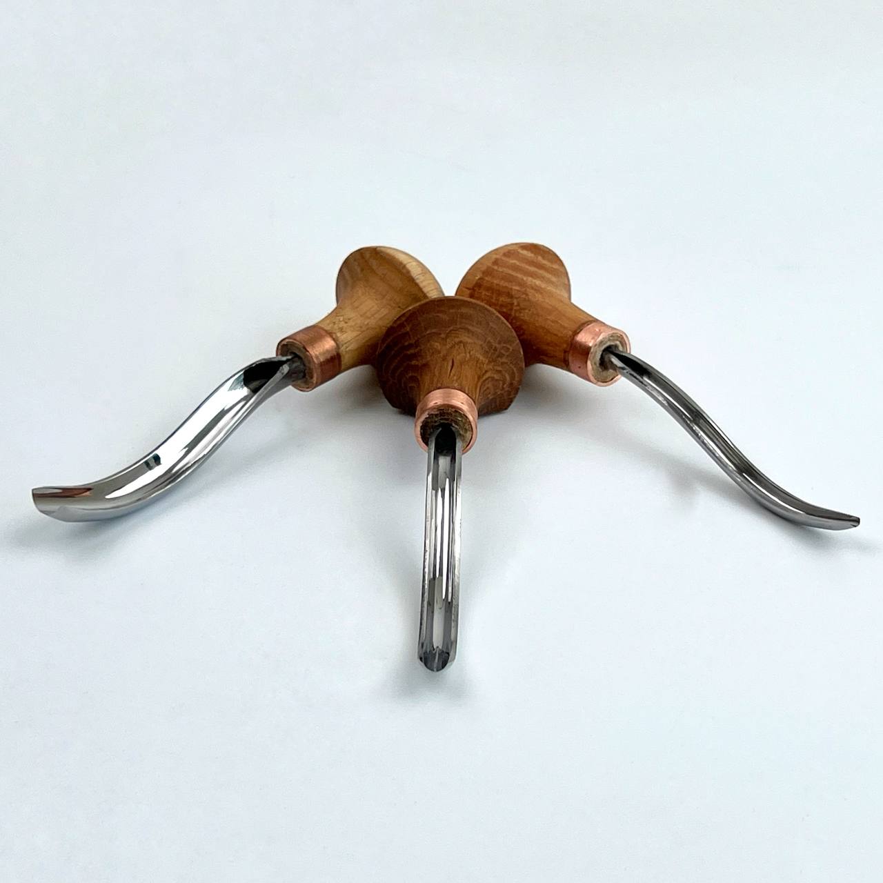 Palm carving bent gouge sweep #9 STRYI Profi , linocutting tool, burins STRYI, palm tool, detailing knife