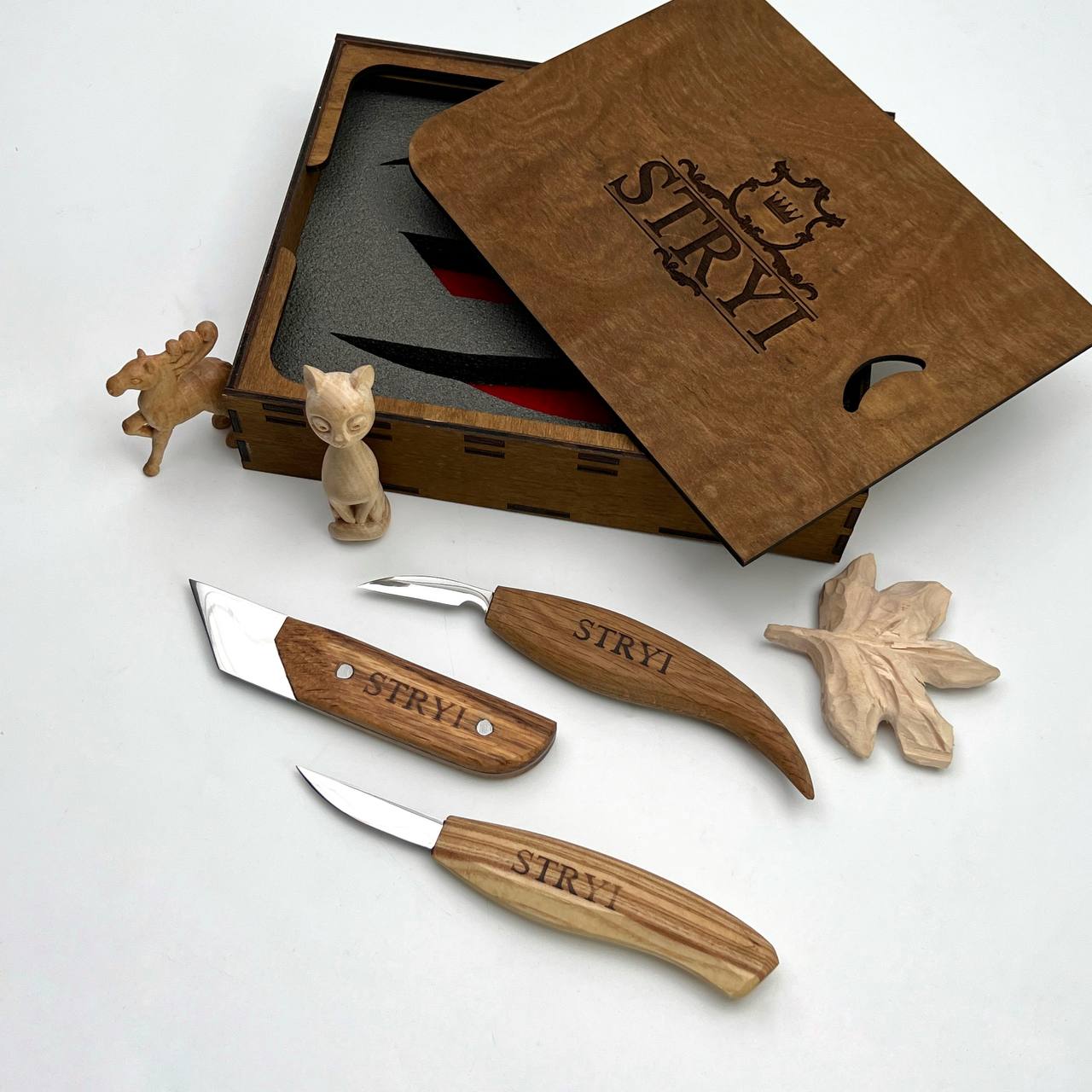 Wood Carving Knives set of 3pcs STRYI Profi in Storage Wooden Box