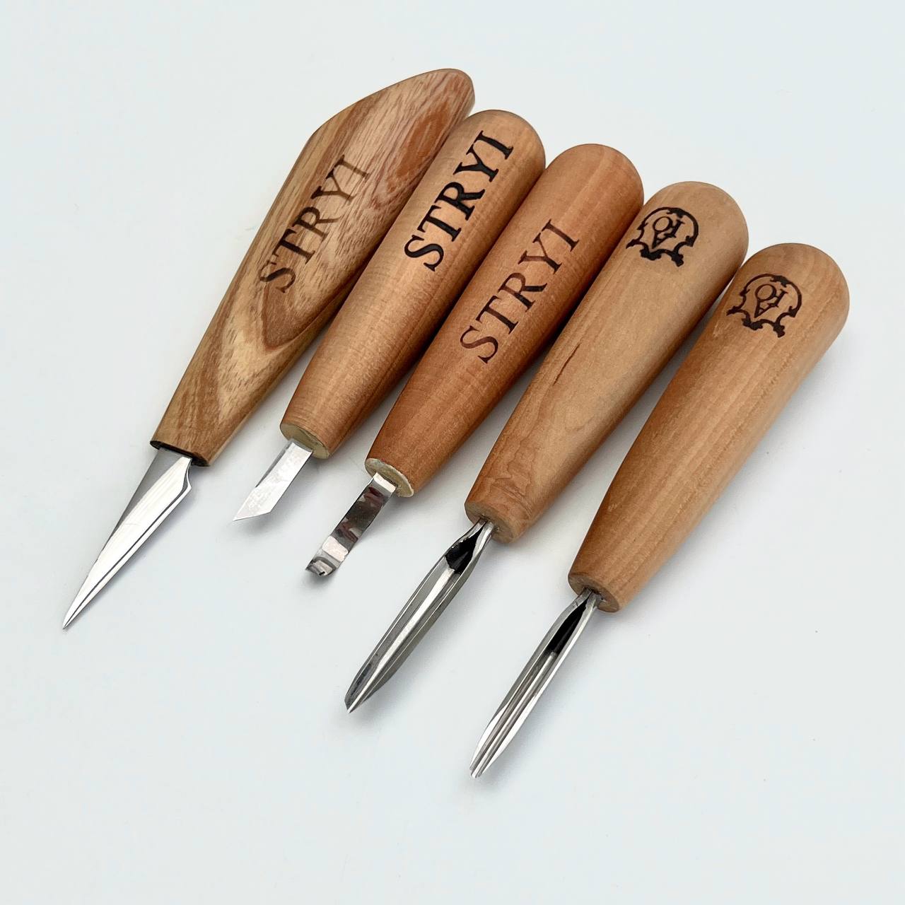 Wood carving kit of tiny sized chisels STRYI Profi, Whittling figurines, Knives set