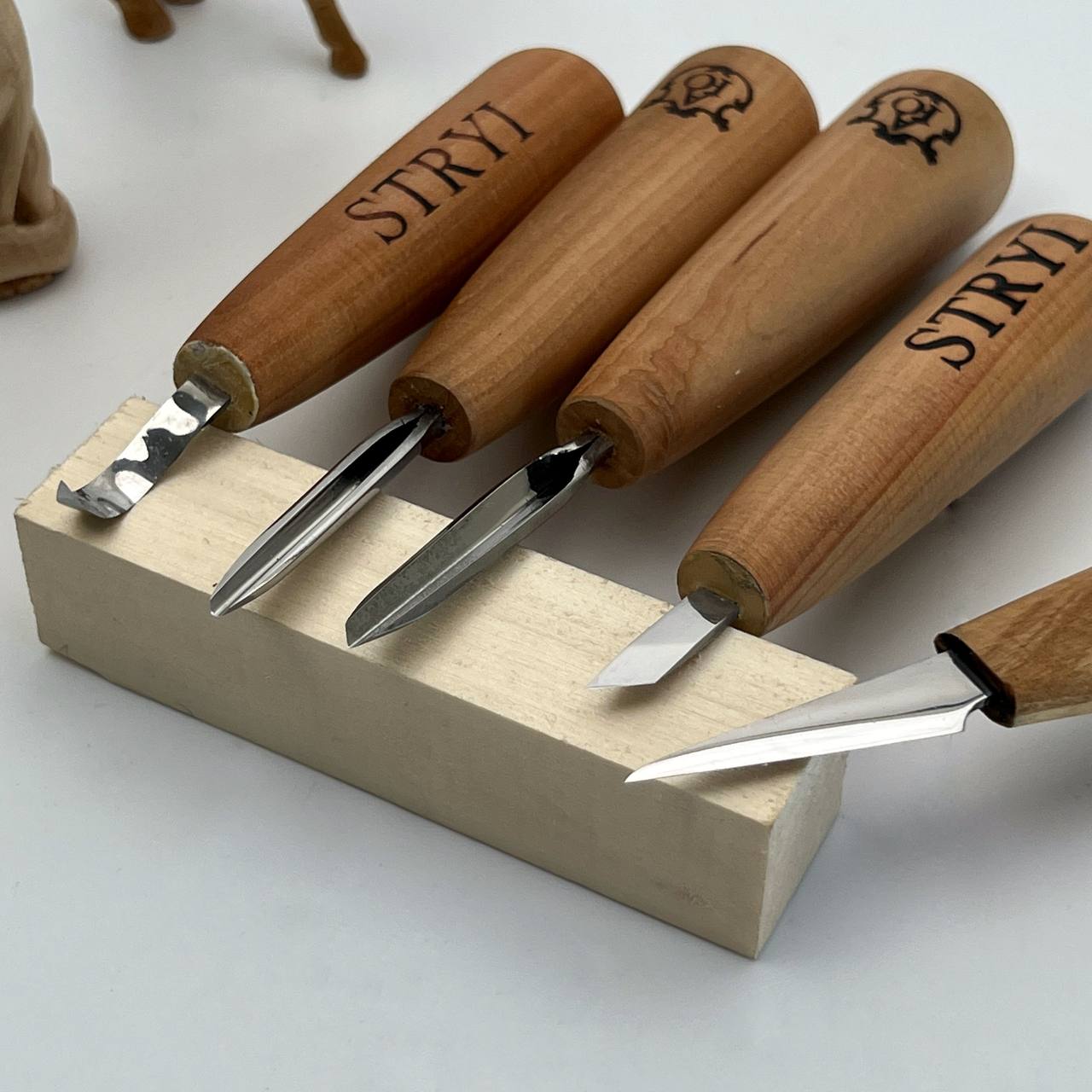 Wood carving kit of tiny sized chisels STRYI Profi, Whittling figurines, Knives set