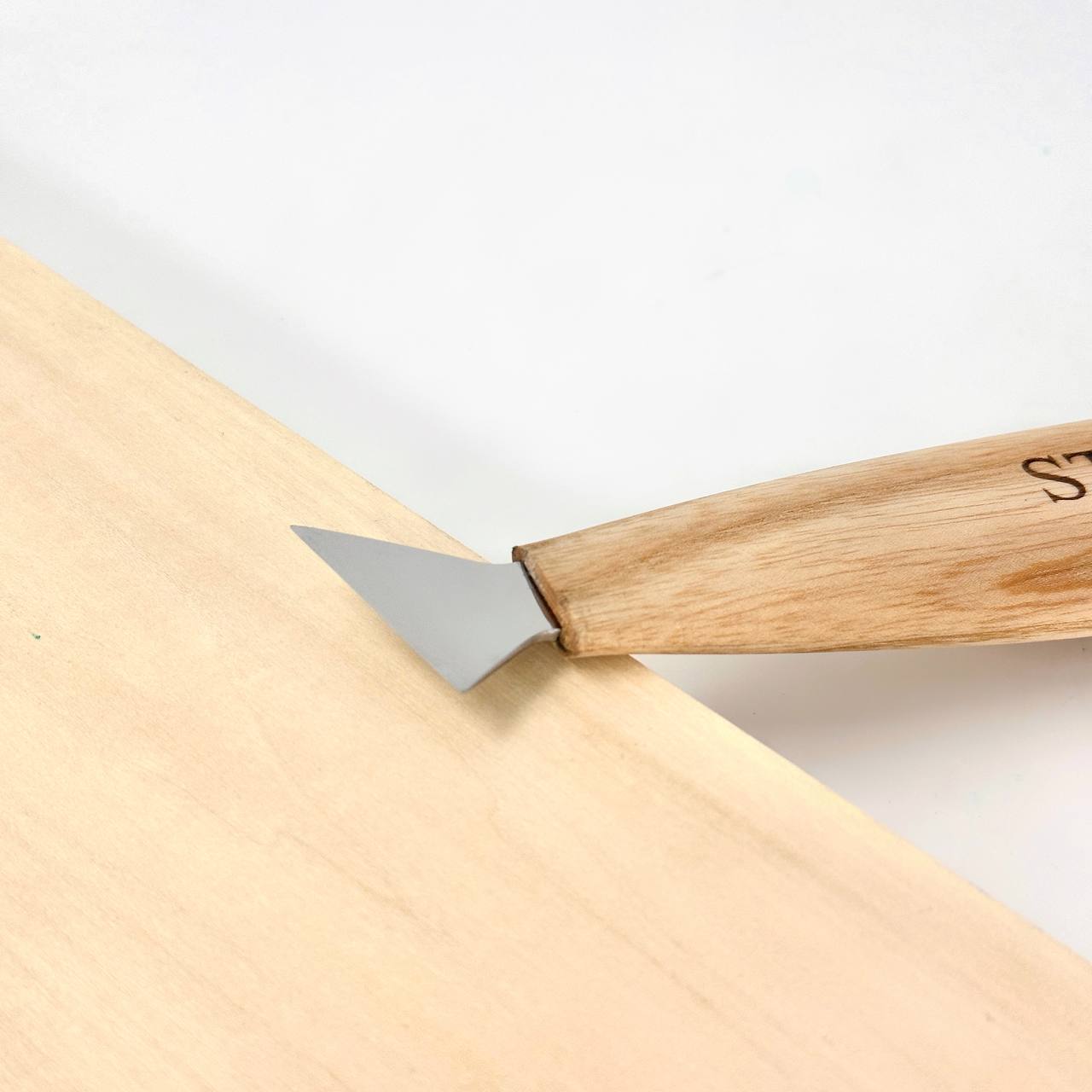 Knife STRYI Profi for woodcarving 30mm, Chip carving knife, Swallowtail knife, Carving knives, triangle knife