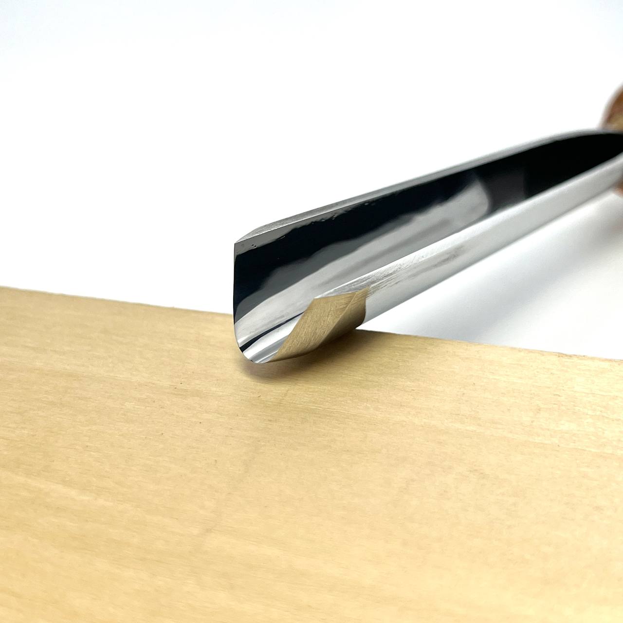 Soft V-Chisel for relief carving, sculpting and texturing