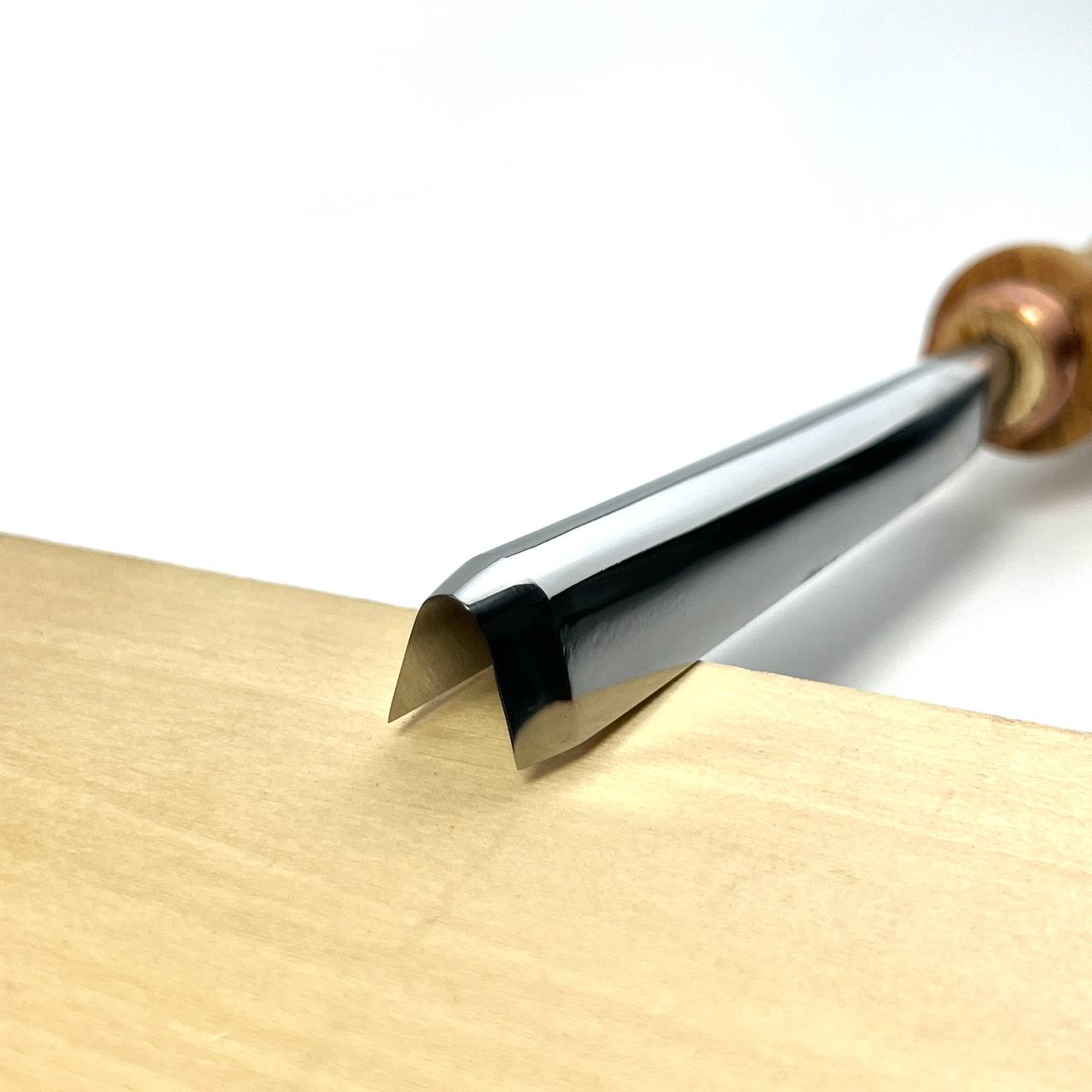 Soft V-Chisel for relief carving, sculpting and texturing