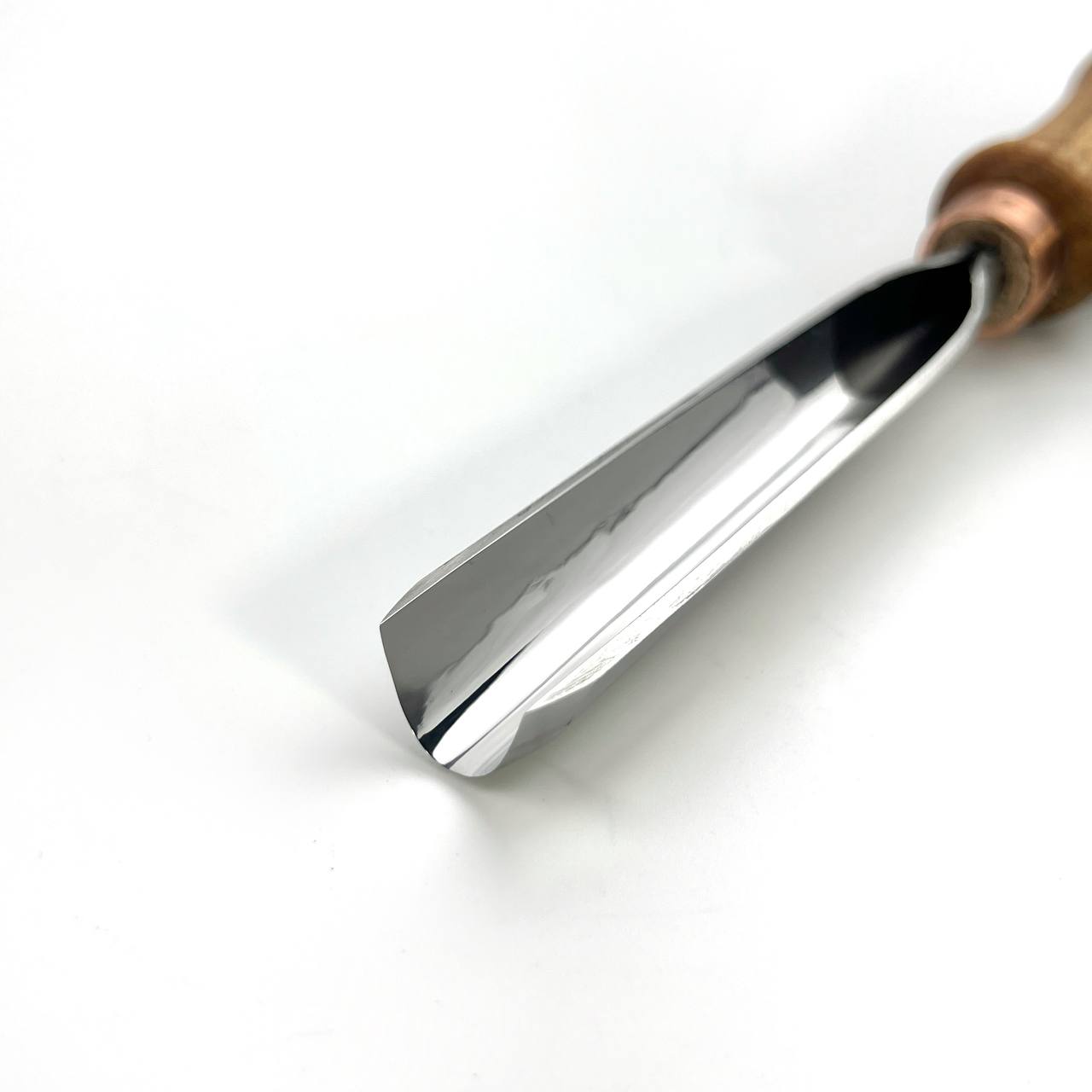 Soft V-Chisel for relief carving, sculpting and texturing