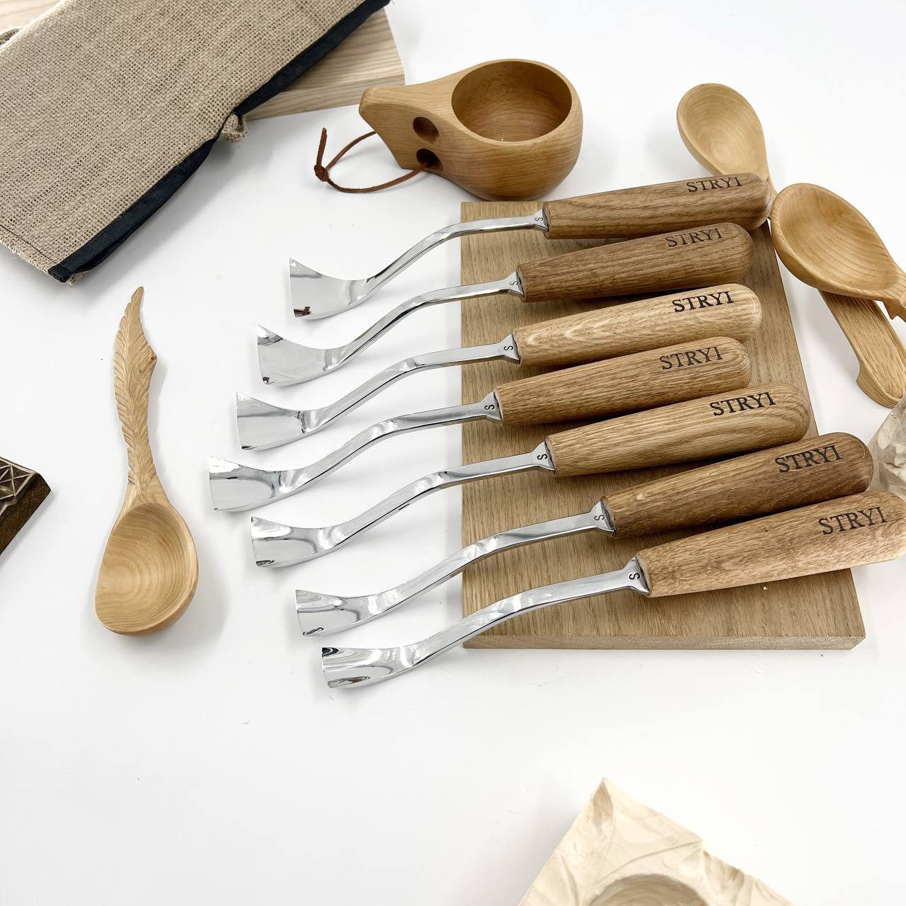 STRYI Maestro Large Bent Gouge for Relief carving, Spoons and Bowl Carving, Furniture making