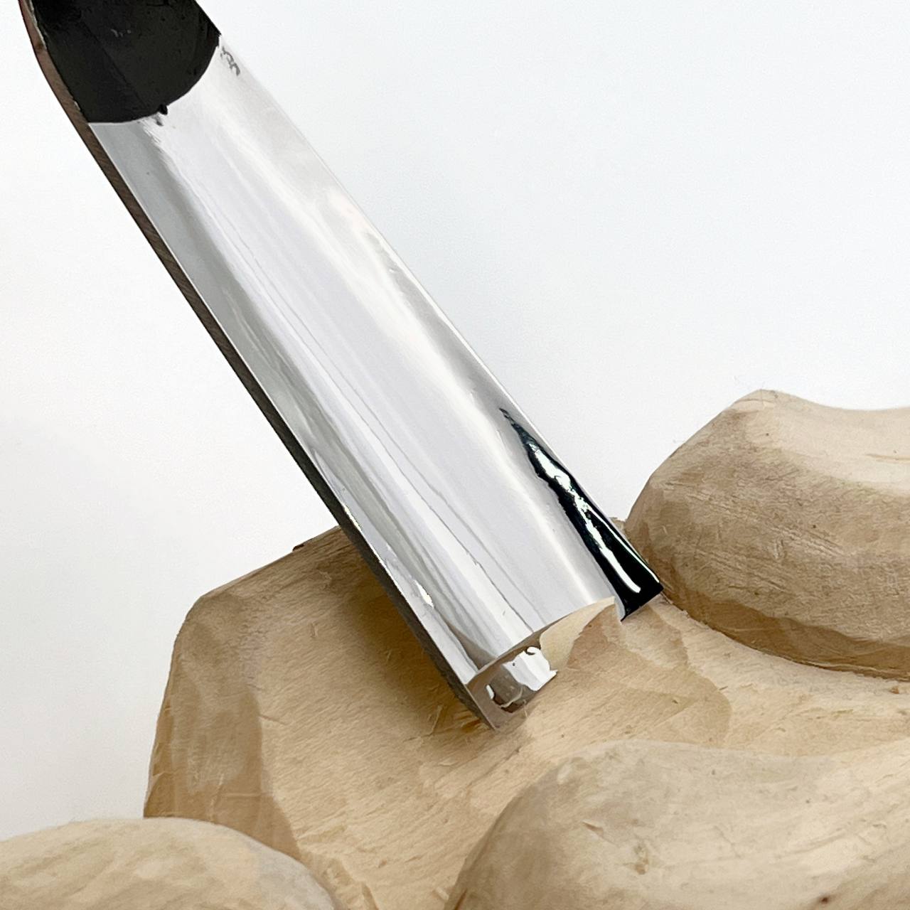 STRYI #7 Medium Sweep Gouge – Relief Carving Tool for Organic Shapes & Textures