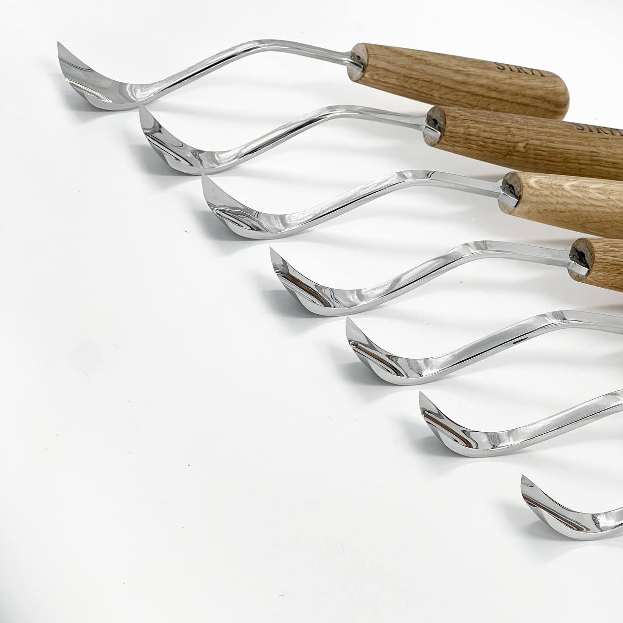 STRYI Maestro Large Bent Gouge for Relief carving, Spoons and Bowl Carving, Furniture making