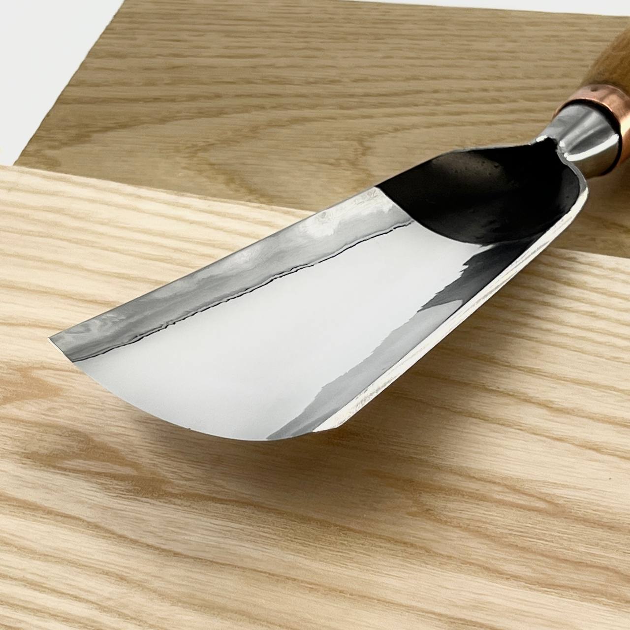 Cincel para escultura grande, perfil 7, gubias resistentes STRYI Profi