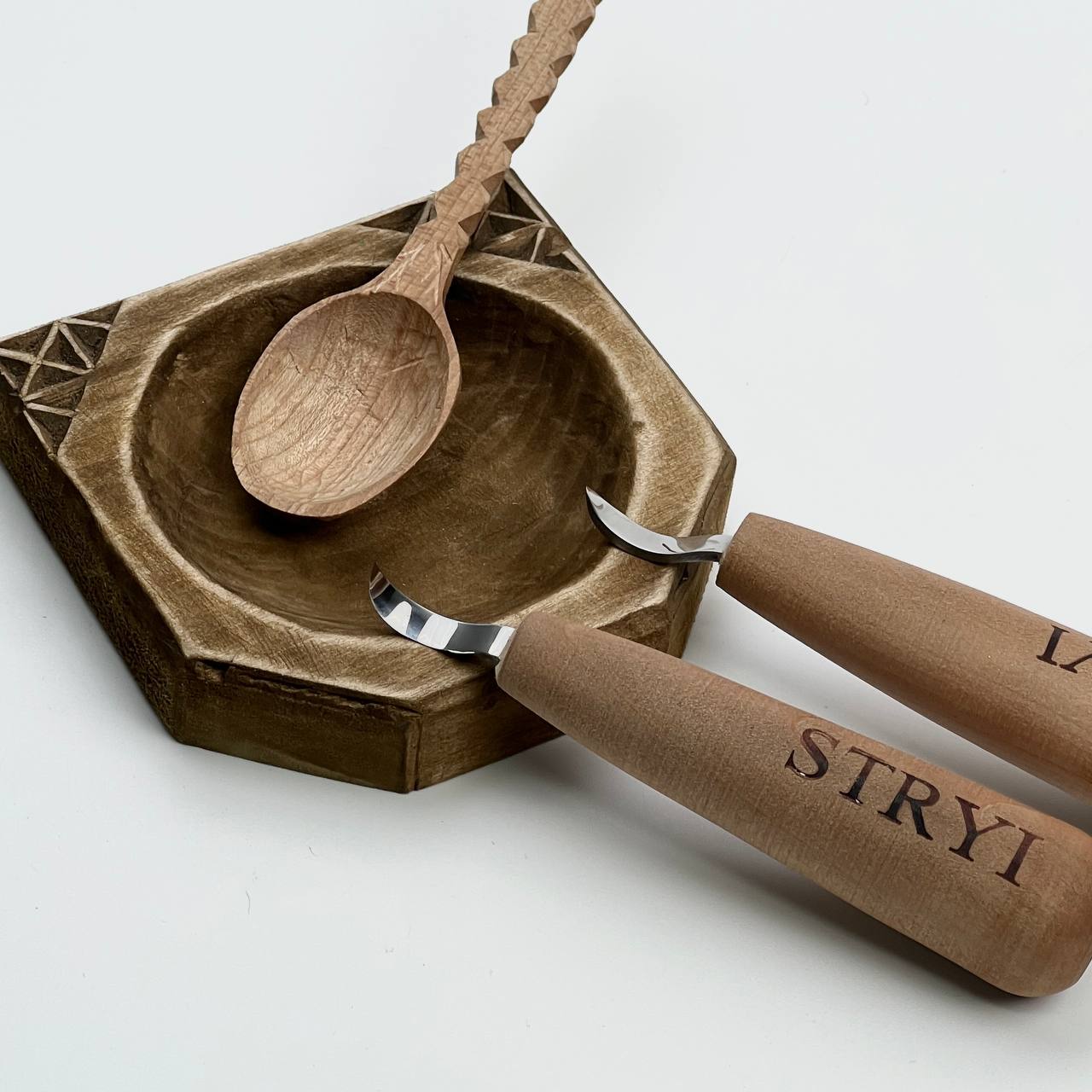 Tiny Carving Hook knife mini STRYI Profi, Detailed carving figurines