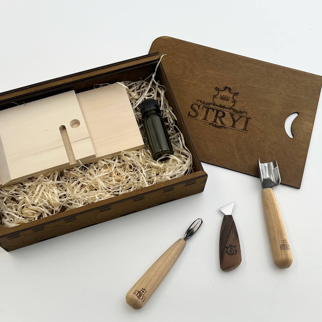 📱 DIY Wood Carving Kit: Mobile Phone Stand, Craft kit, Gift box for everyone