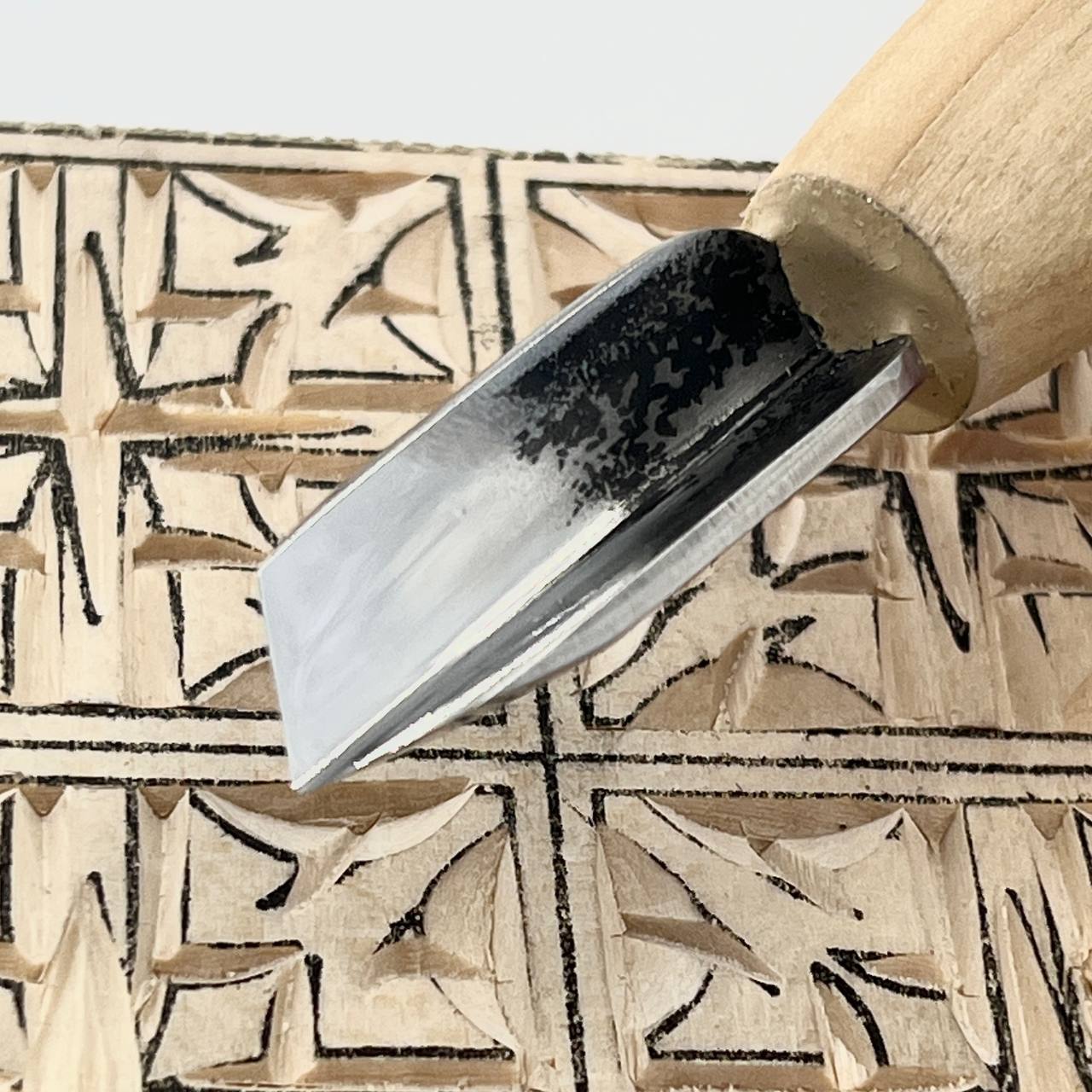 Cincel recto corto con separación en V STRYI-AY Profi para tallado de virutas, herramientas de tallado de madera, cuchillo detallado de virutas de tallado en madera, regalo para hombres cuchillo y herramientas