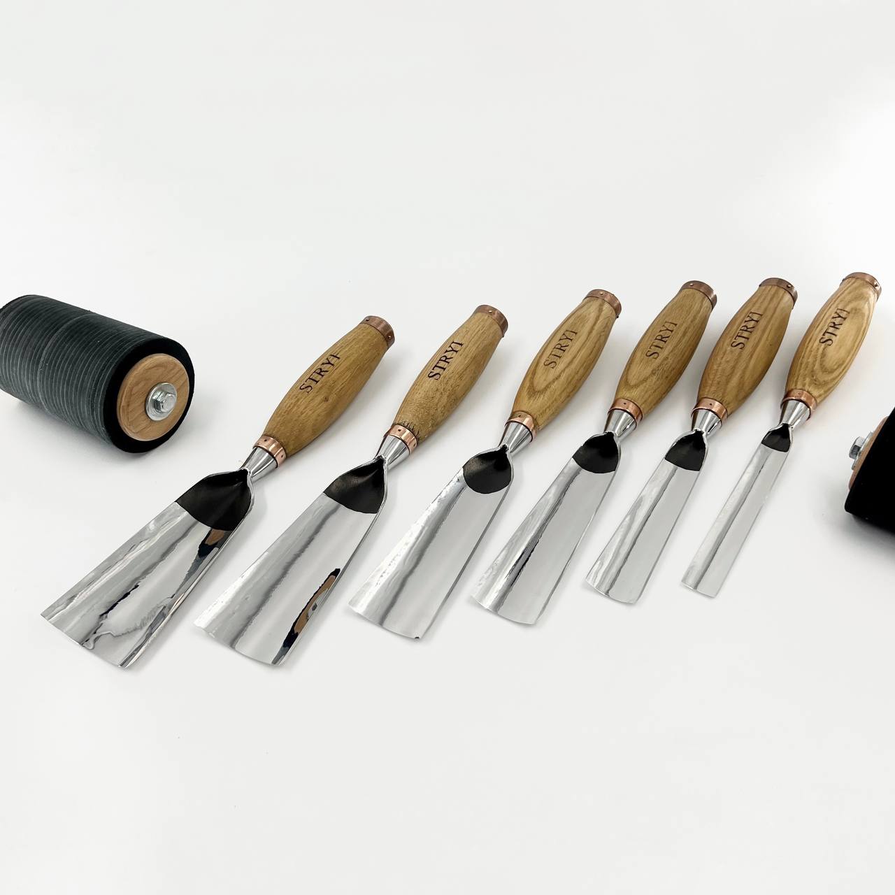 Cincel para escultura grande, perfil 7, gubias resistentes STRYI Profi