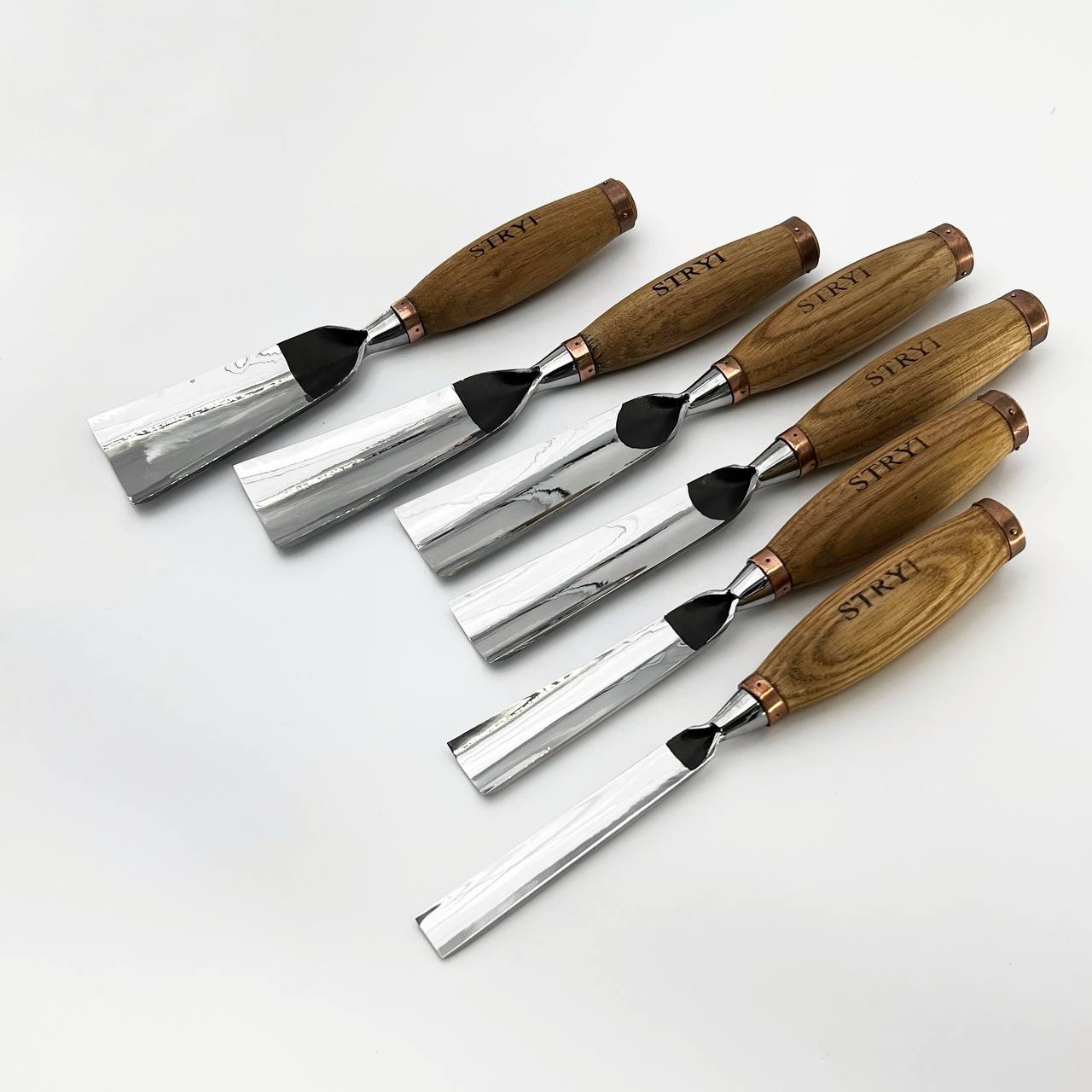 Cincel para escultura grande, perfil 7, gubias resistentes STRYI Profi