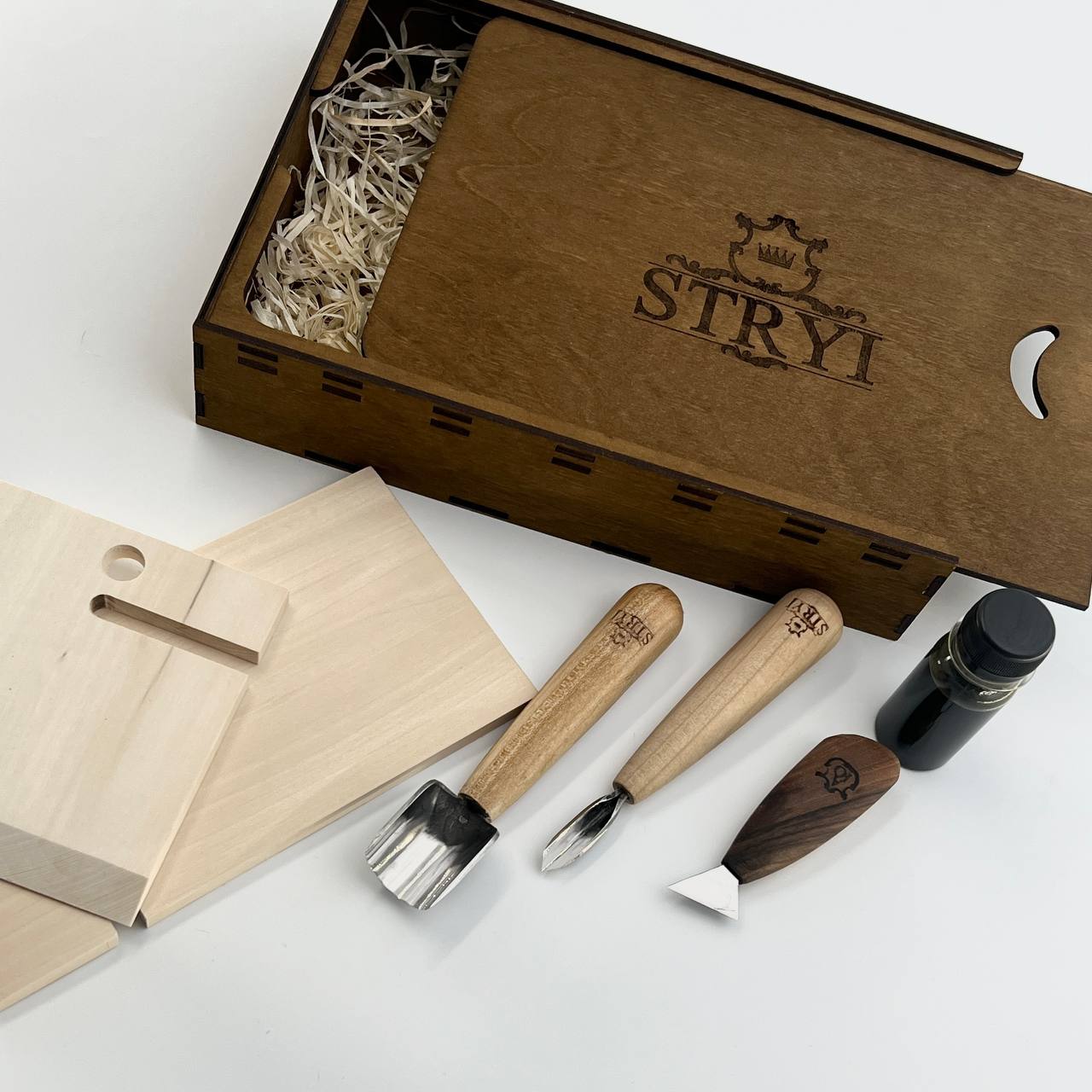 📱 DIY Wood Carving Kit: Mobile Phone Stand, Craft kit, Gift box for everyone