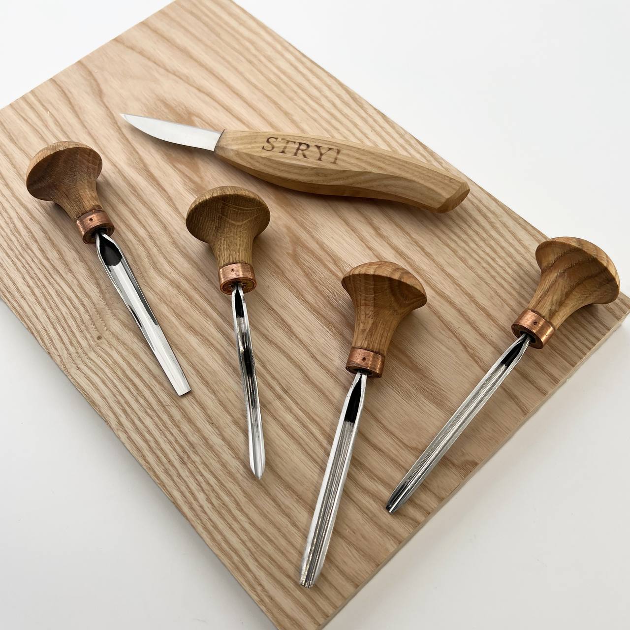 Carving toolset of 5 pcs in roll-case STRYI, Whittling figurines