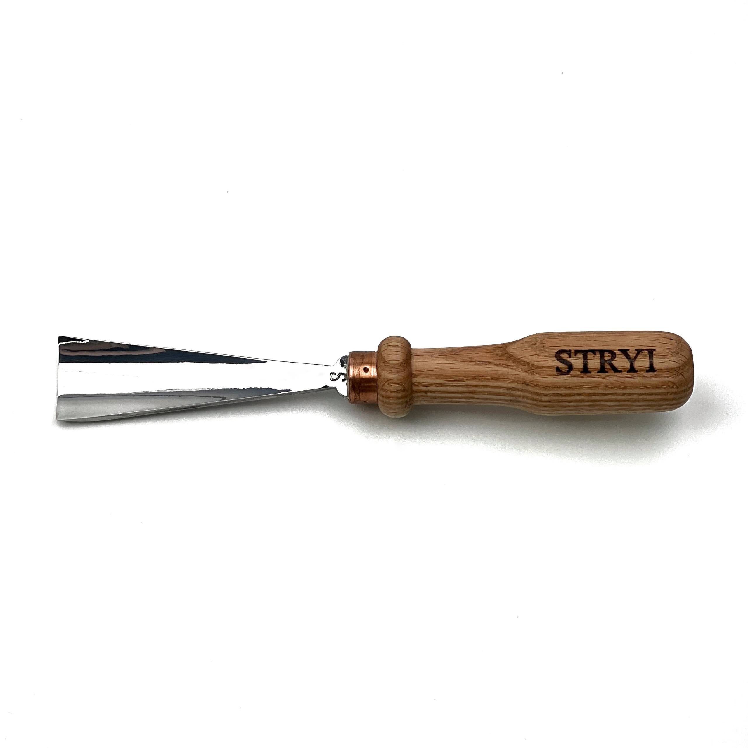 Forged Gouge Sweep #7: The Essential Tool for Organic Shapes
