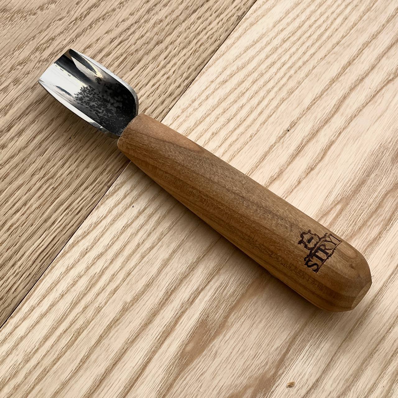 Skew-beveled short gouge STRYI-AY Chip carving gouge Standart