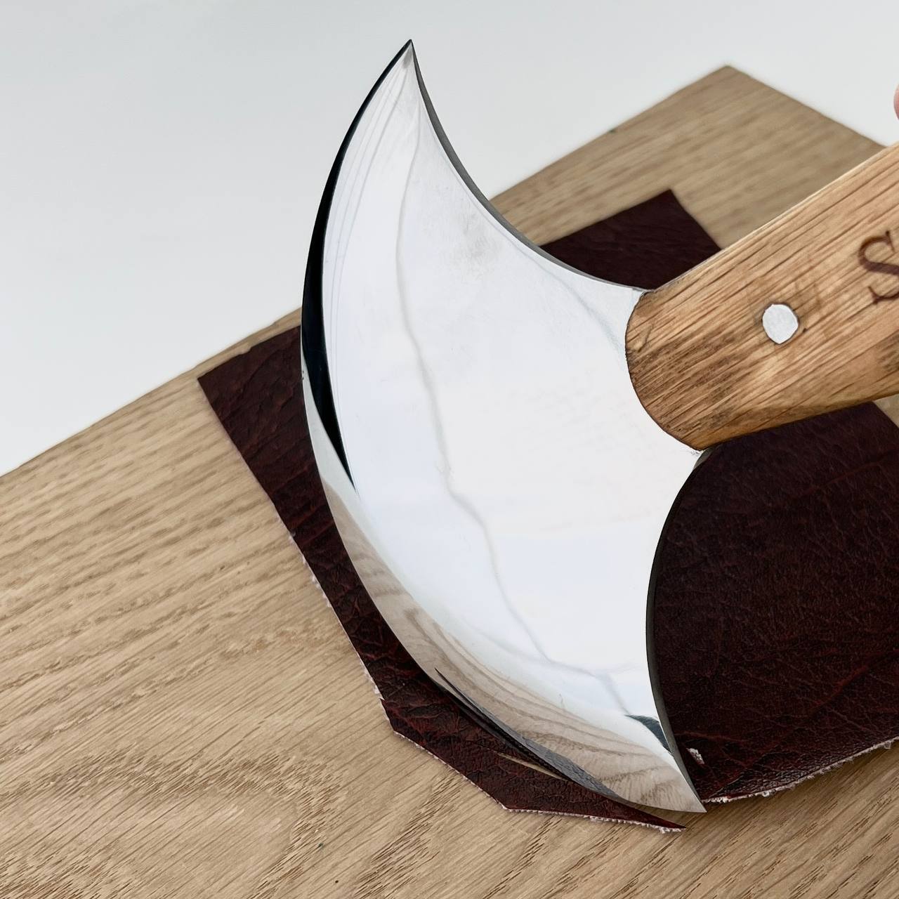 STRYI Profi Leather Round Knife, Half-moon knife for leather cutting