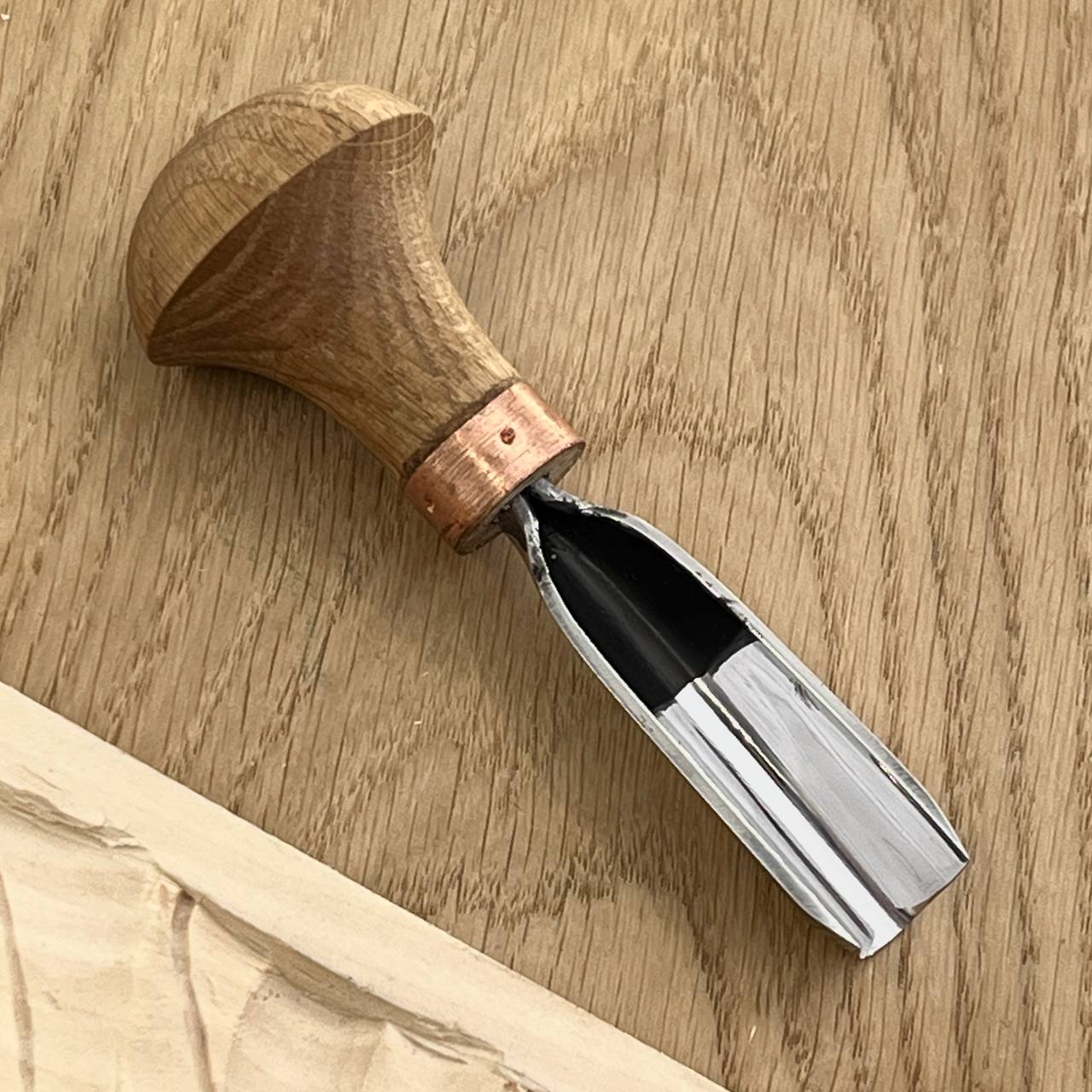 Short Palm U-Gouge for relief carving and texturing, Soft V-tool for carving