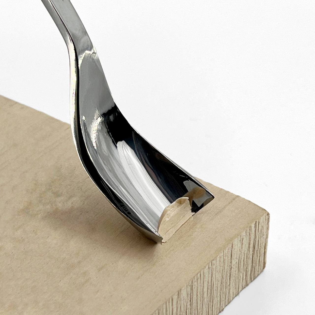 Forged Short Bent Gouge with Beveled Edges 0.8"