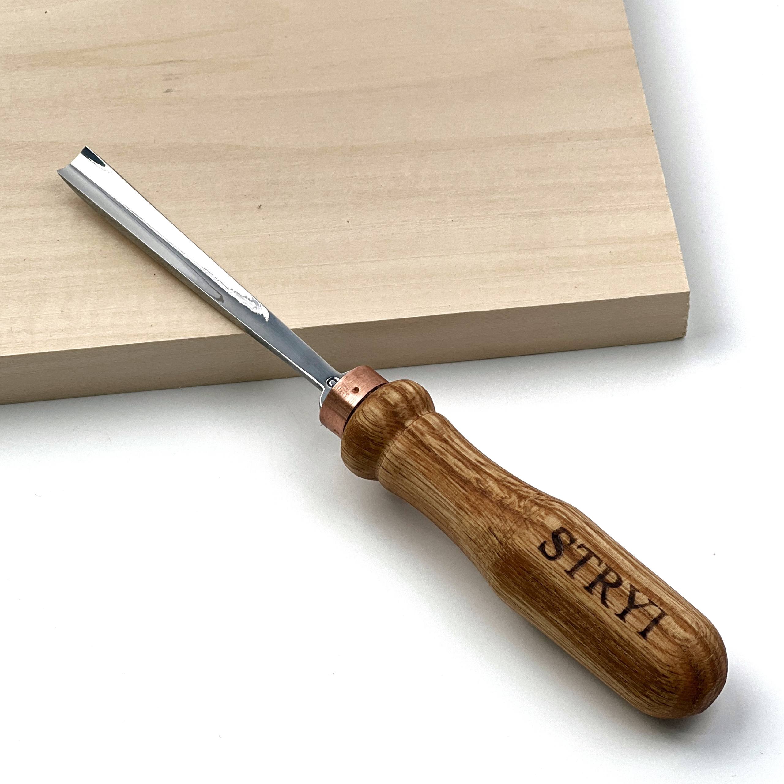 Forged Gouge Sweep #7: The Essential Tool for Organic Shapes