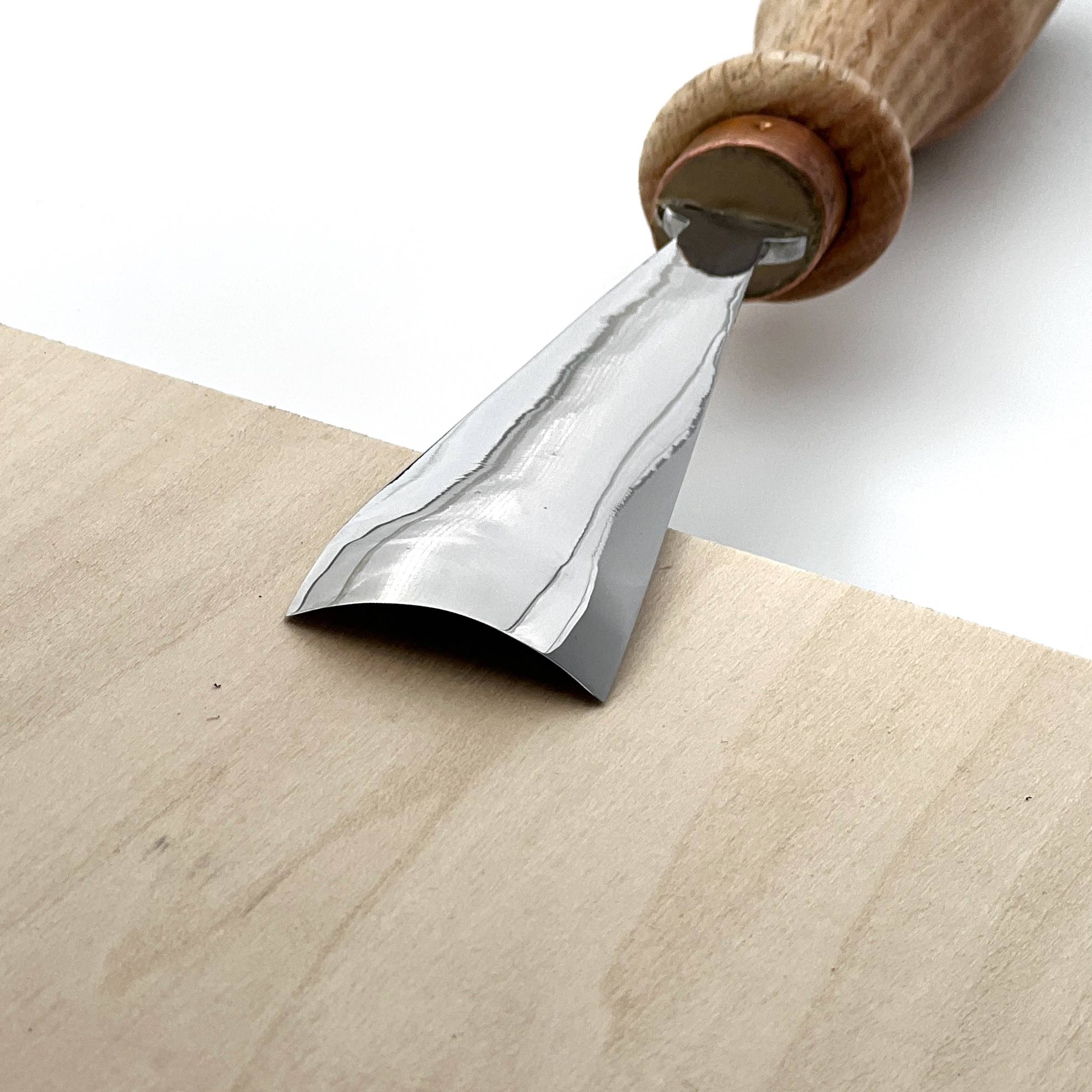 Forged Gouge Sweep #7: The Essential Tool for Organic Shapes