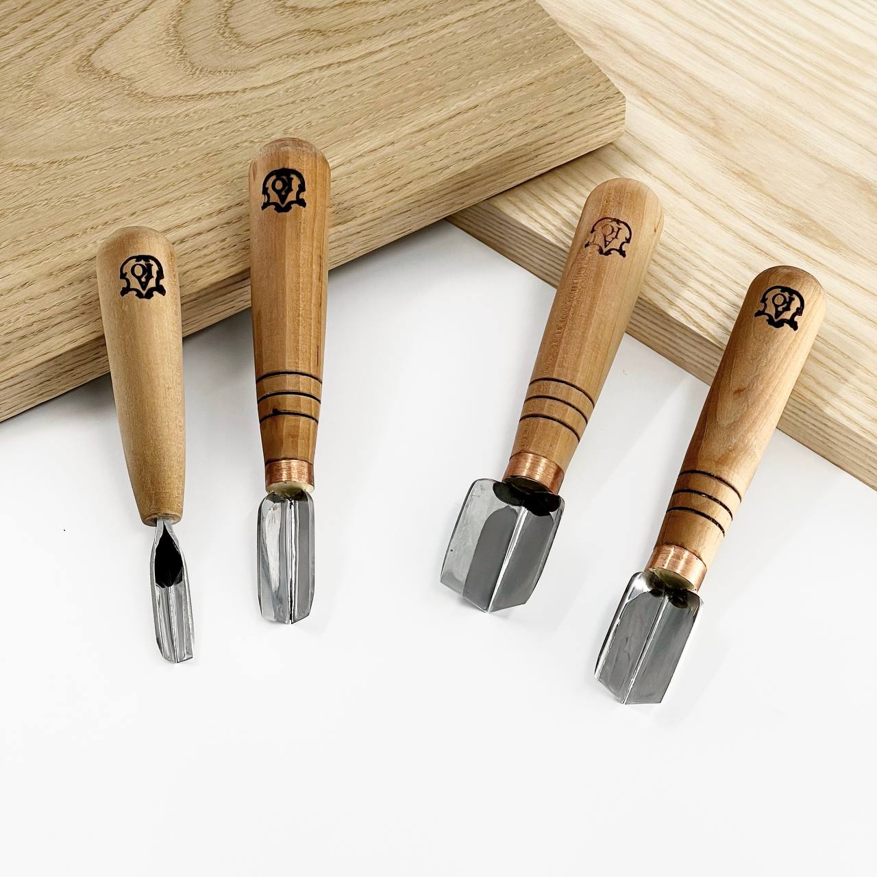 V-parting short chisel straight-beveled STRYI-AY Profi for chip carving, V-shaped chisels, V-tools