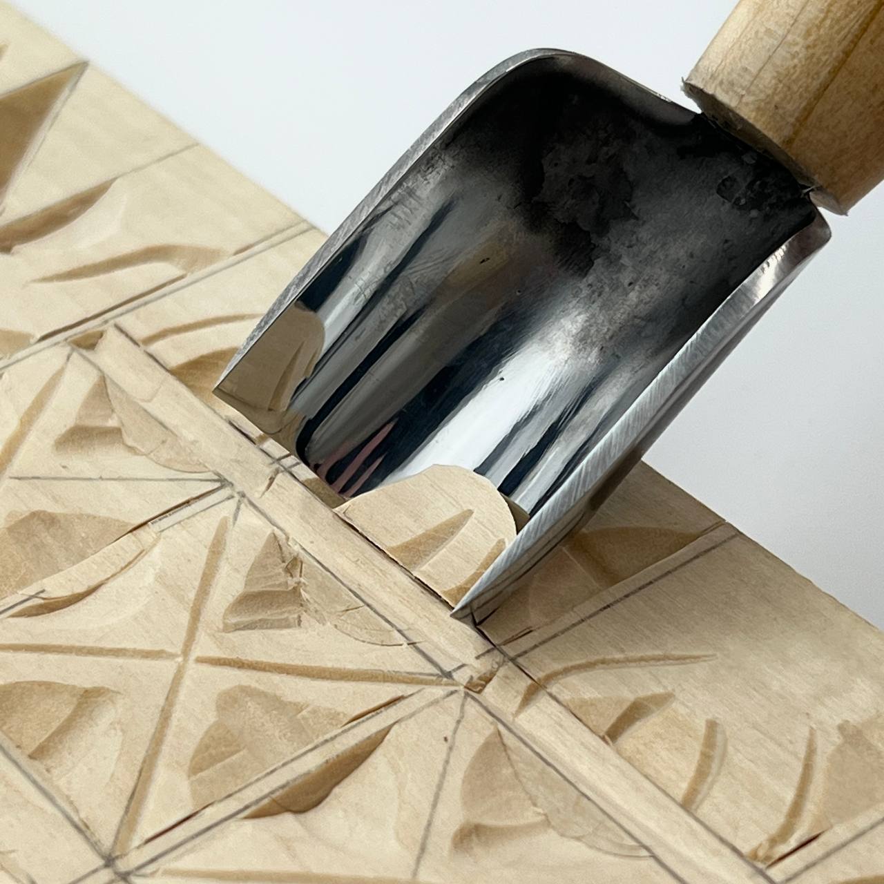 Short straight bevel gouge STRYI-AY, Chip carving gouge, U-gouge