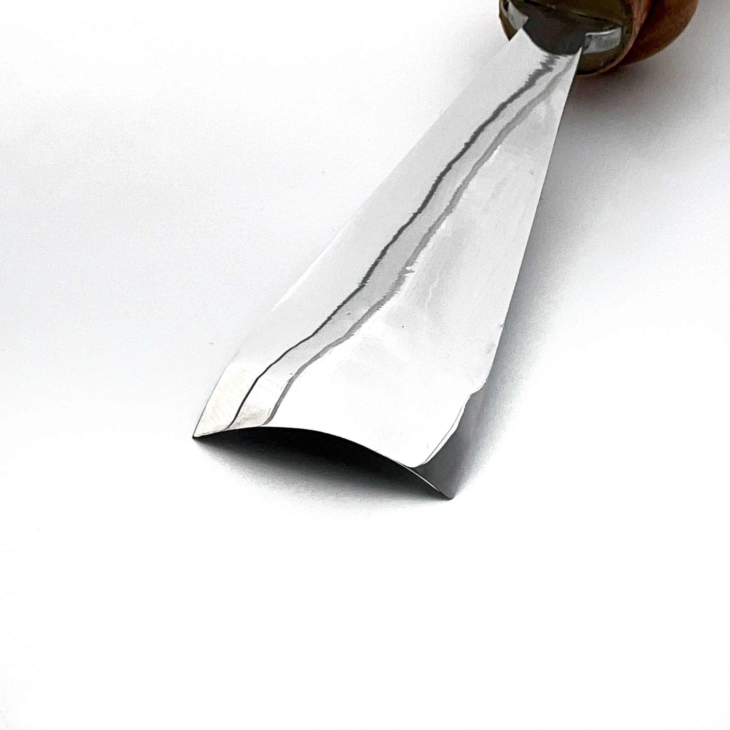 Forged Gouge Sweep #7: The Essential Tool for Organic Shapes