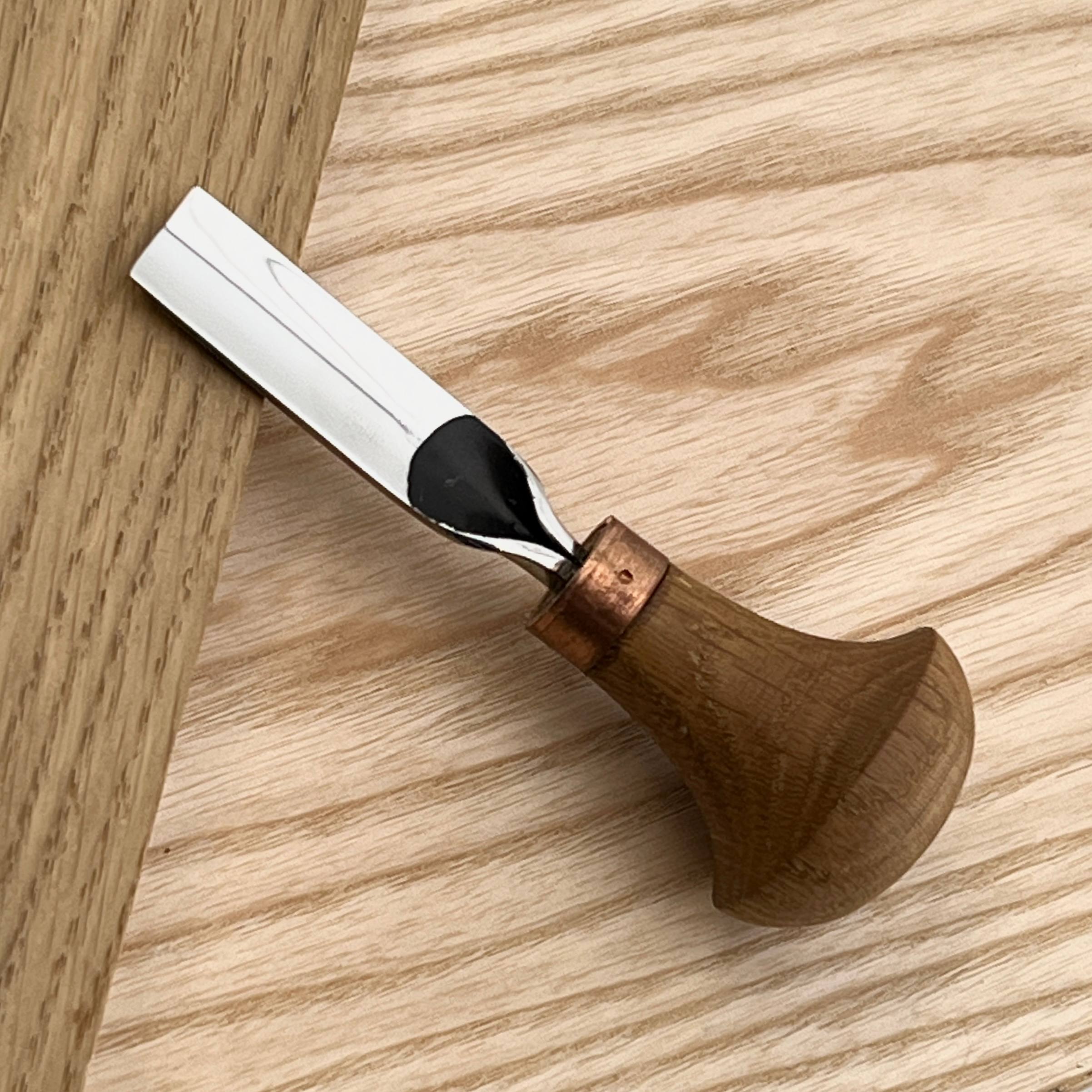 Short Palm toolkit for Precision Relief Carving