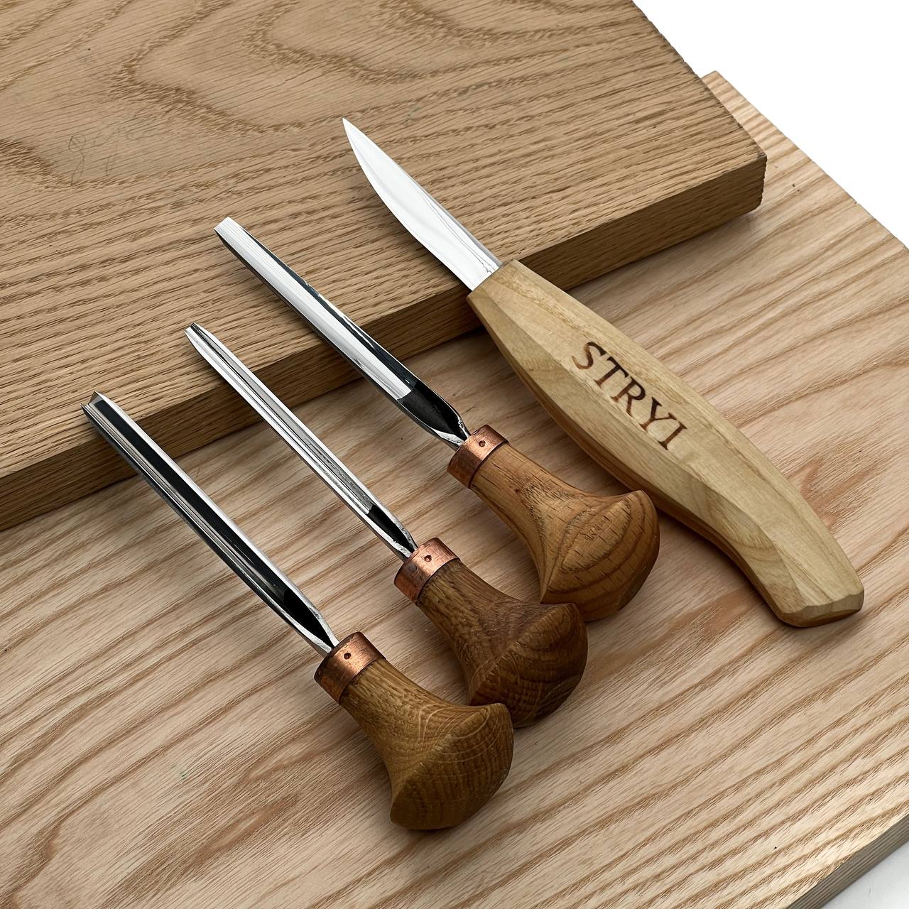 Grundlegendes Holzschnitzfiguren-Werkzeugset, 4-teiliges STRYI-Holzschnitzwerkzeug, Schnitzset, Set zum Schnitzen von Figuren