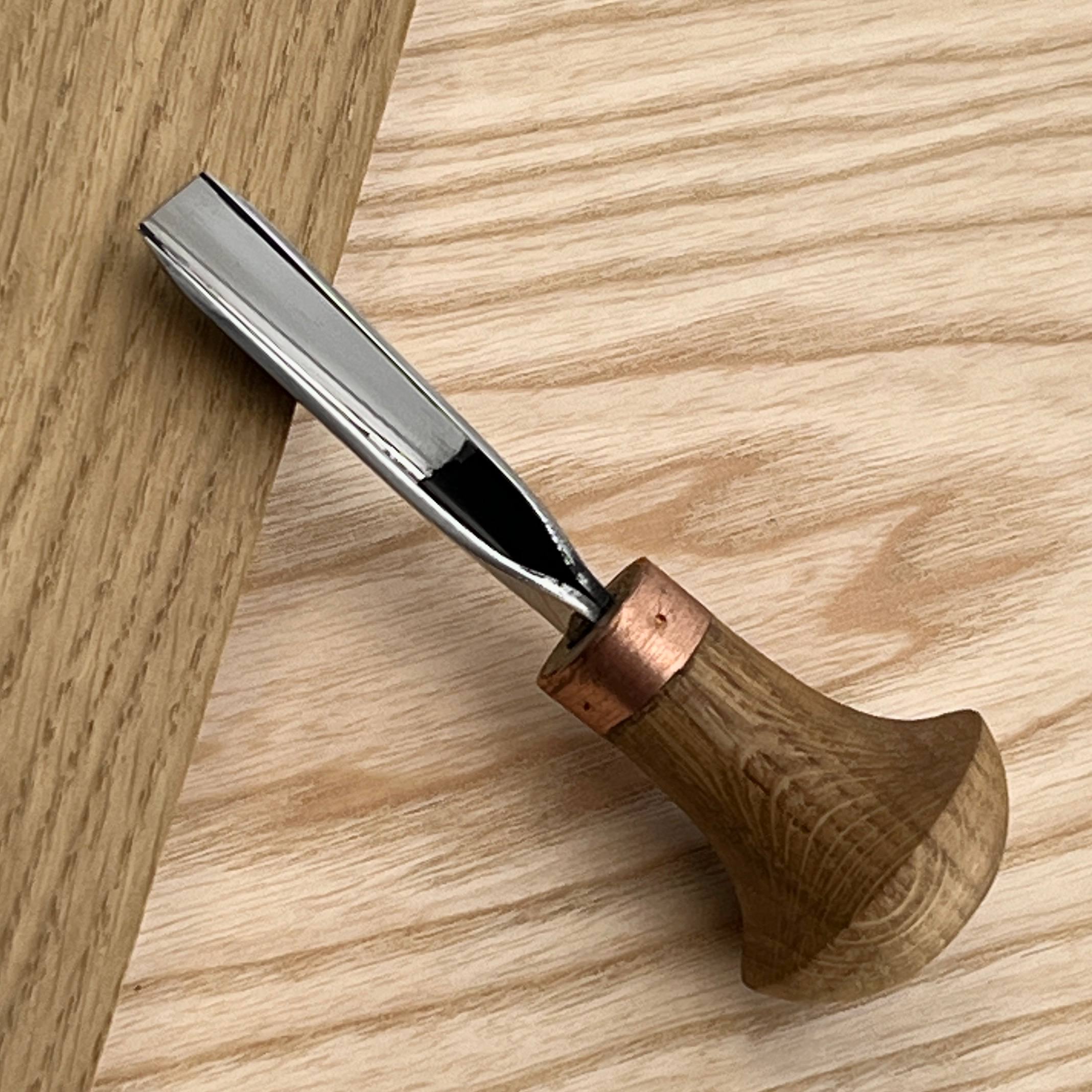 Short Palm toolkit for Precision Relief Carving