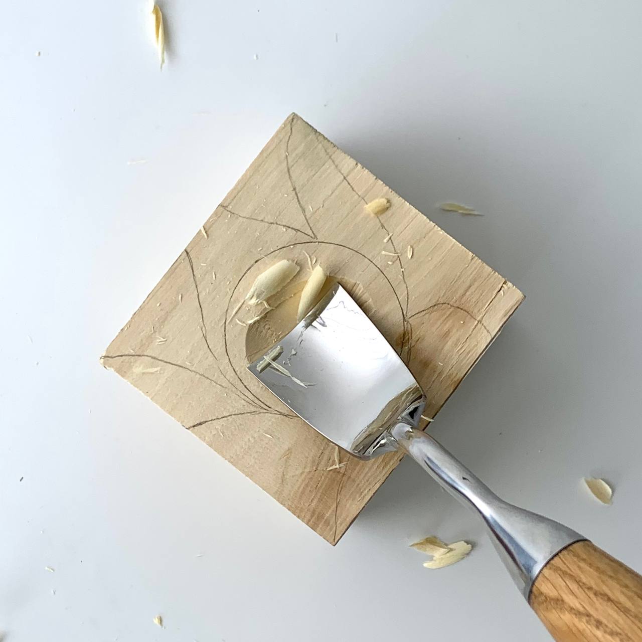 Large bent chisel for kuksa spoon cutting, STRYI Profi,  Chisel for bowl, spoon, kuksa, cup, Tool for deep carving, Forged steel tool, STRYI bent gouge