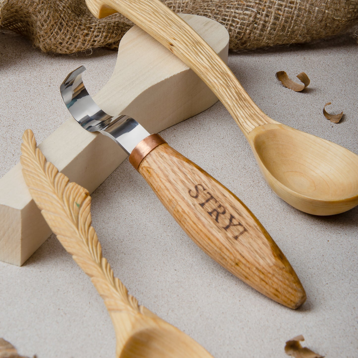 Löffelhakenmesser 30mm STRYI Profi Schüssel- und Kuksa-Schnitzmesser, Hakenmesser, Löffelschnitzmesser