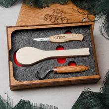 Cargar imagen en el visor de la galería, Juego de herramientas para tallar cucharas 2 piezas en caja de madera, STRYI Start
