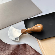 Load image into Gallery viewer, Premium Head Knife for Leatherworking: STRYI Profi, art. 181014